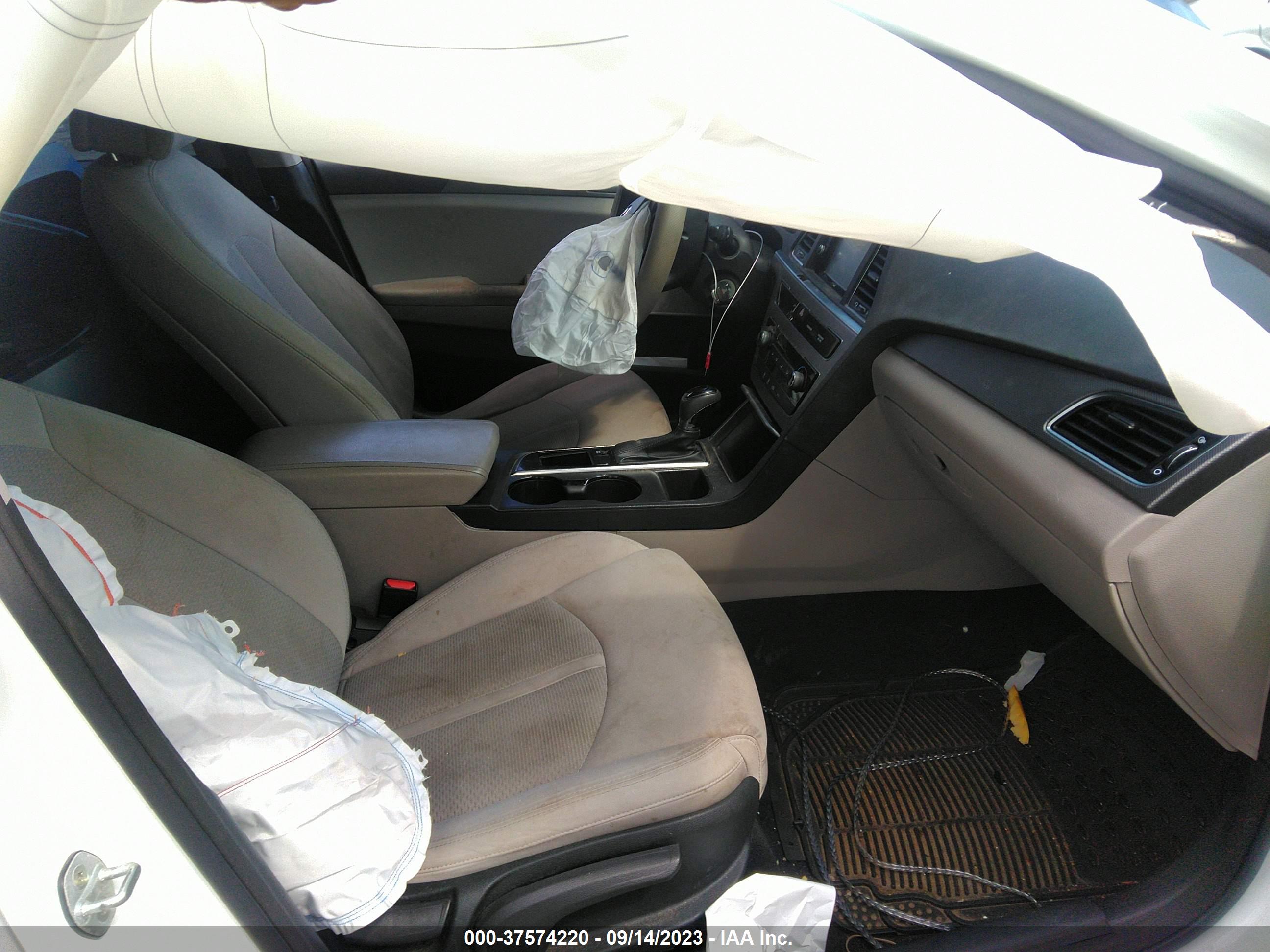 HYUNDAI SONATA image 5