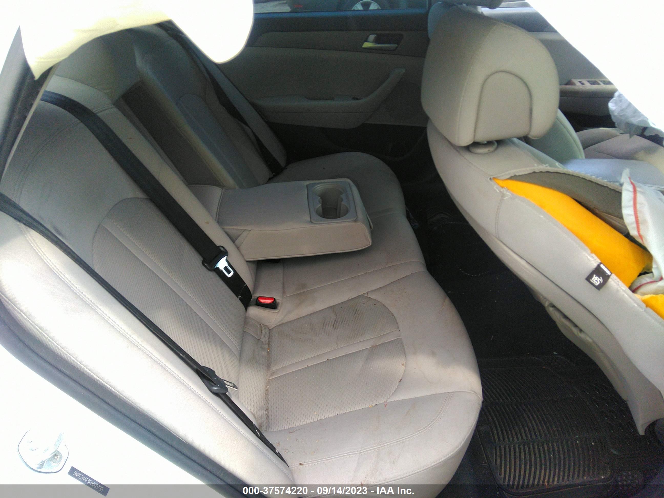 HYUNDAI SONATA image 8