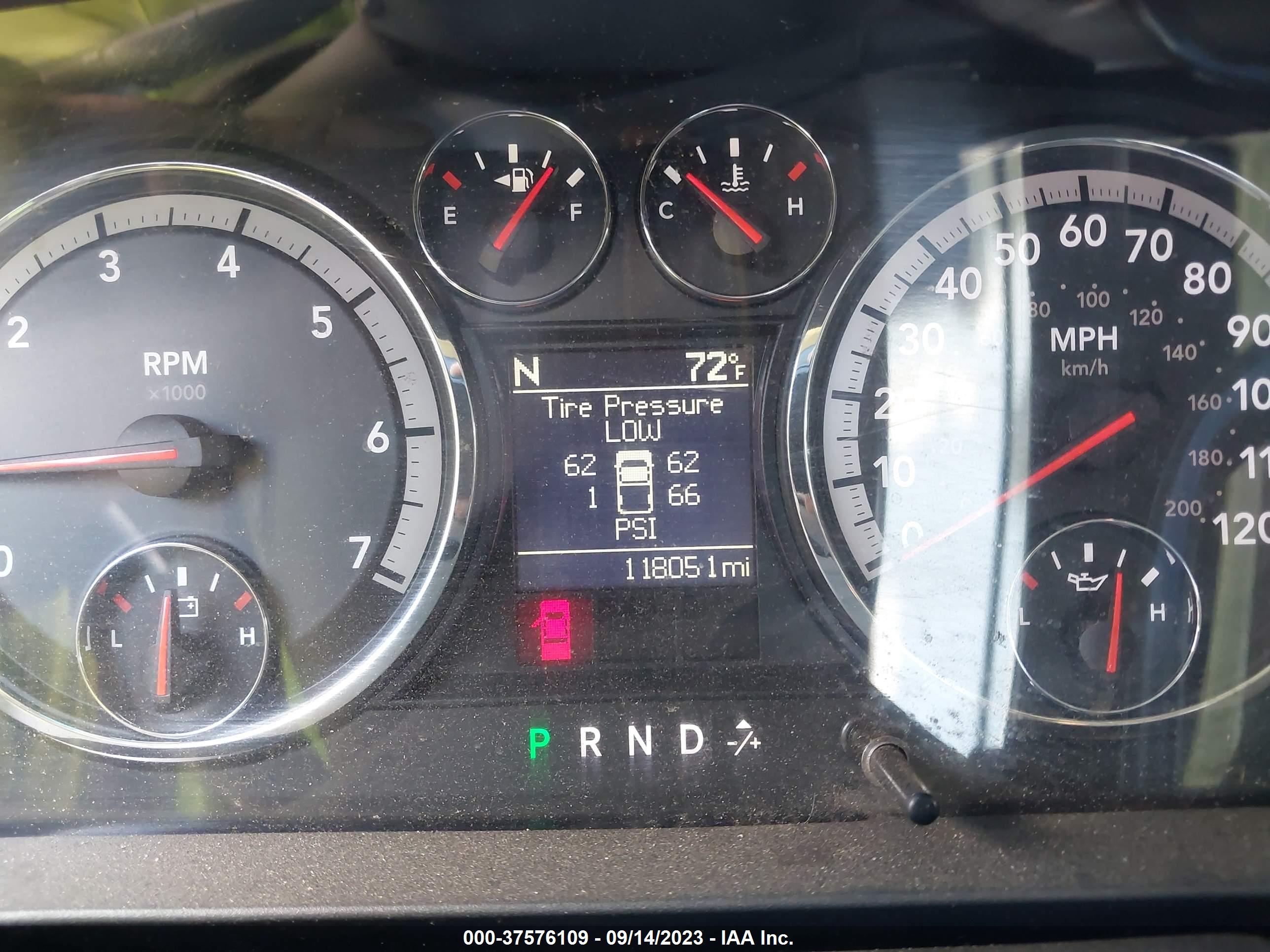 RAM 2500 image 7