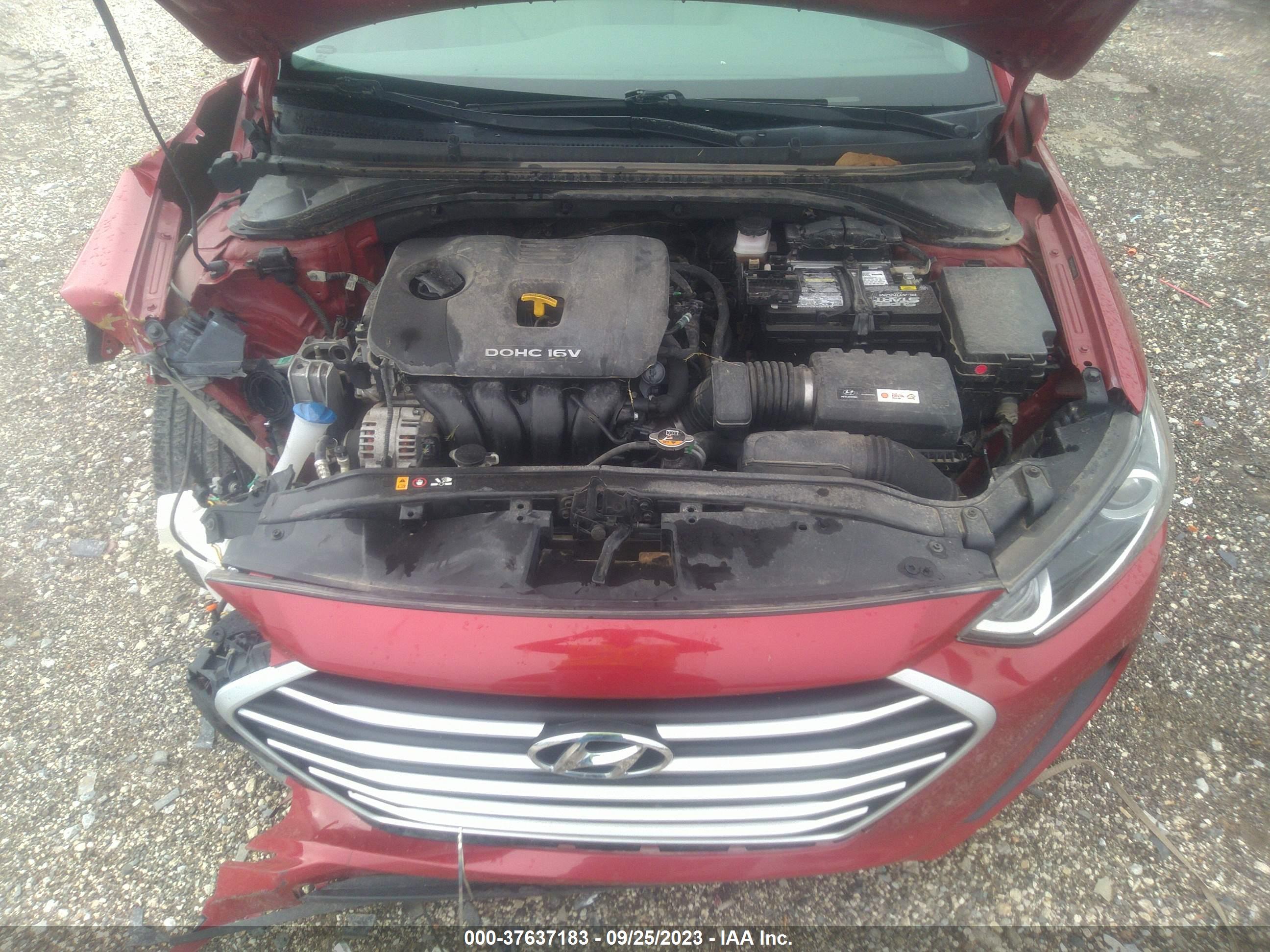 HYUNDAI ELANTRA image 10