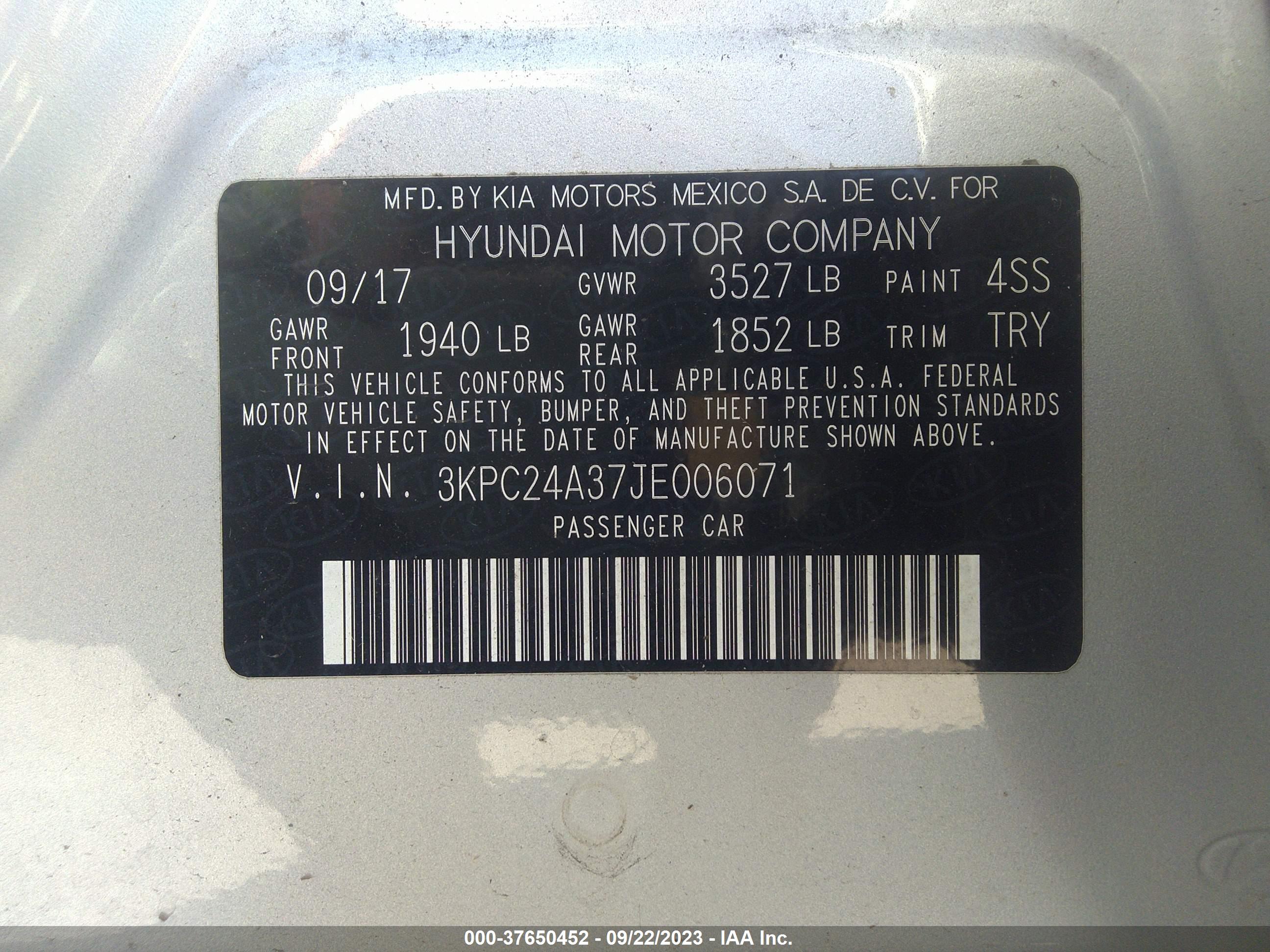HYUNDAI ACCENT image 9
