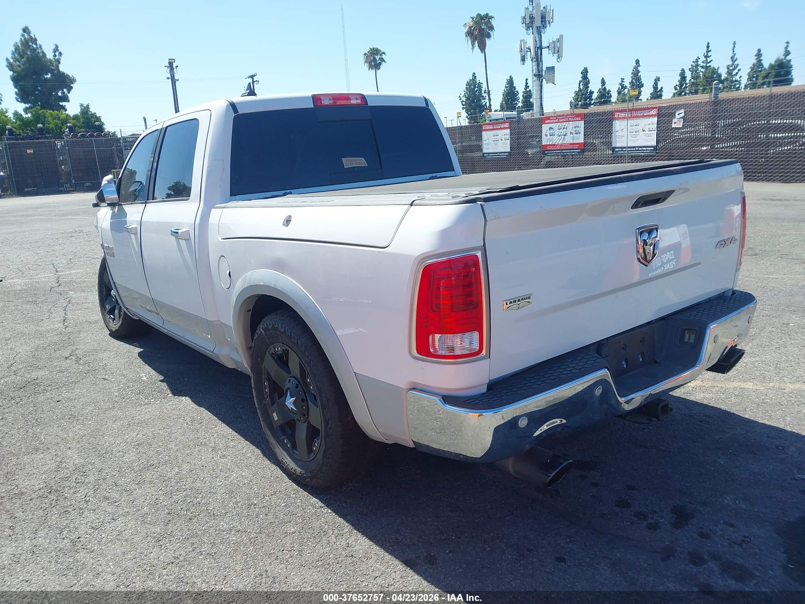 RAM 1500 image 3