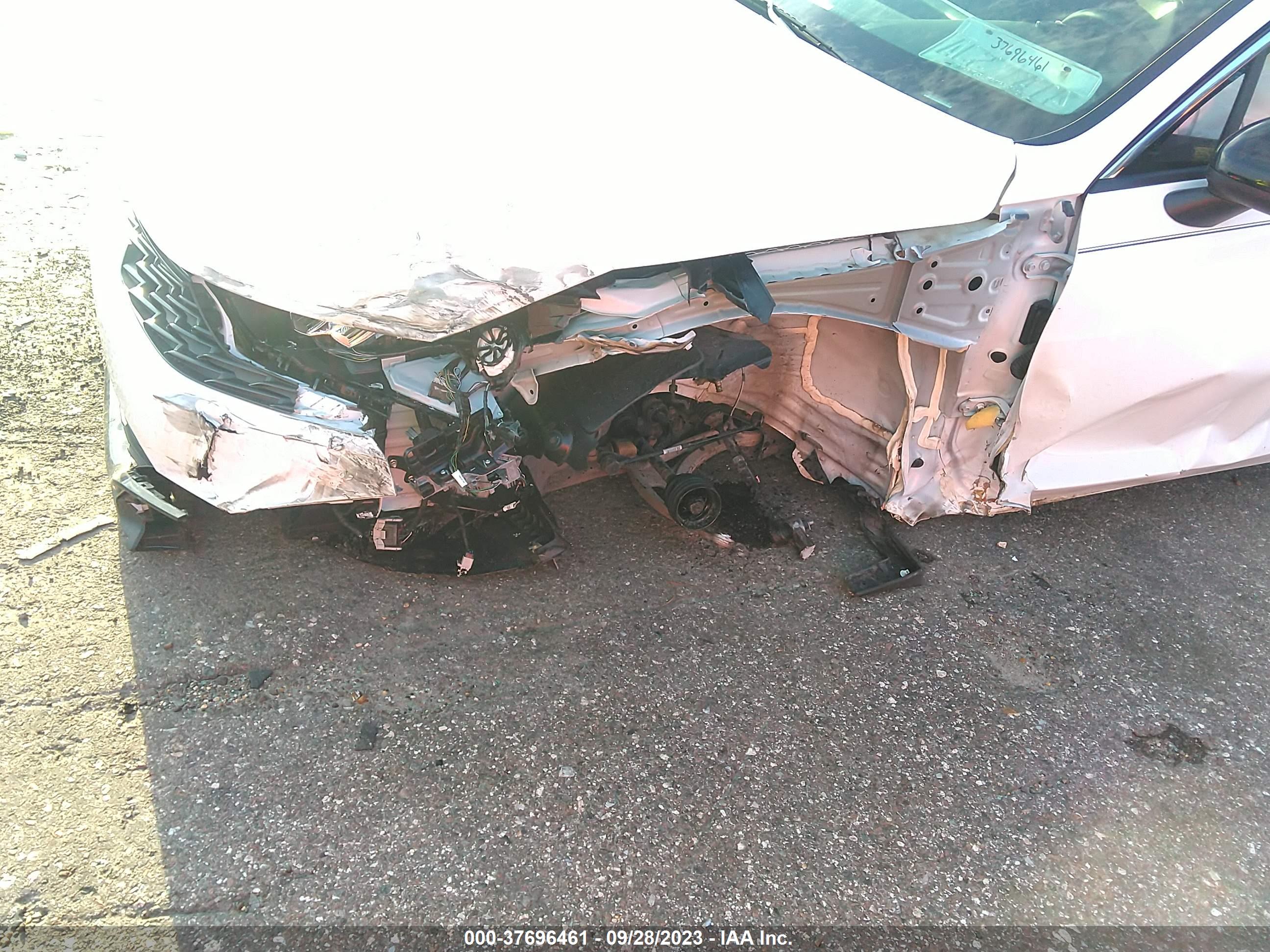 KIA K5 image 6