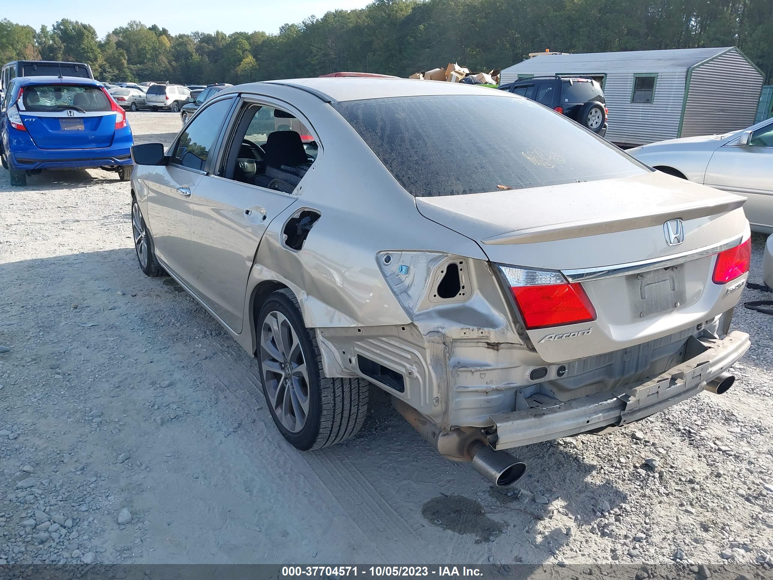 HONDA ACCORD image 3