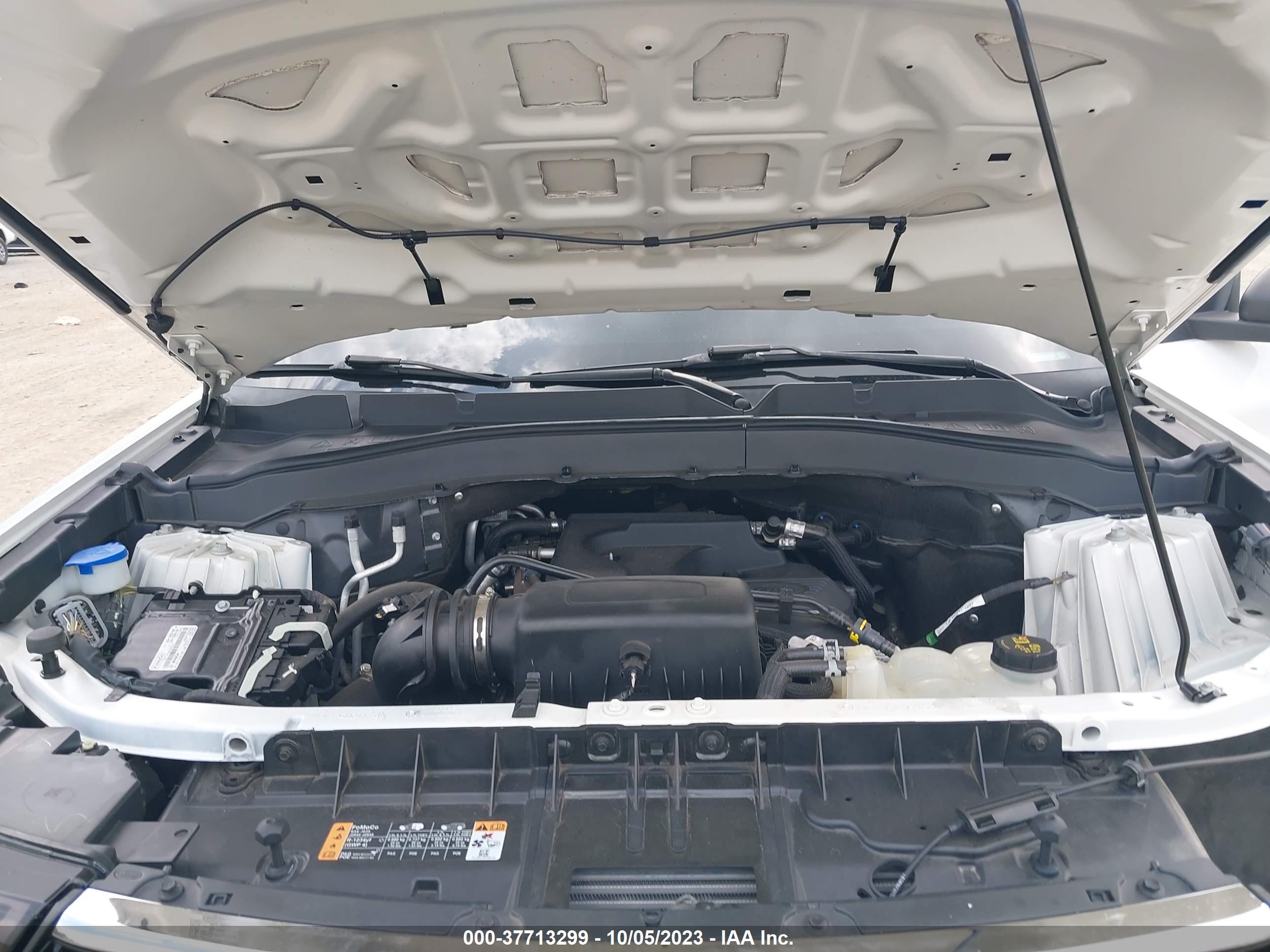 FORD EXPLORER image 10