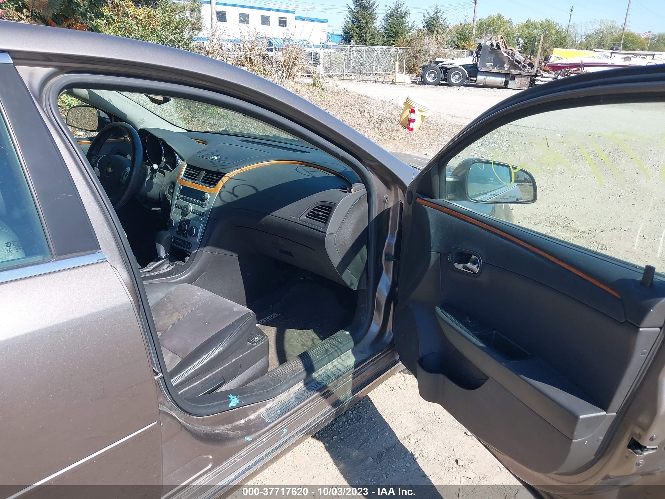 CHEVROLET MALIBU image 5