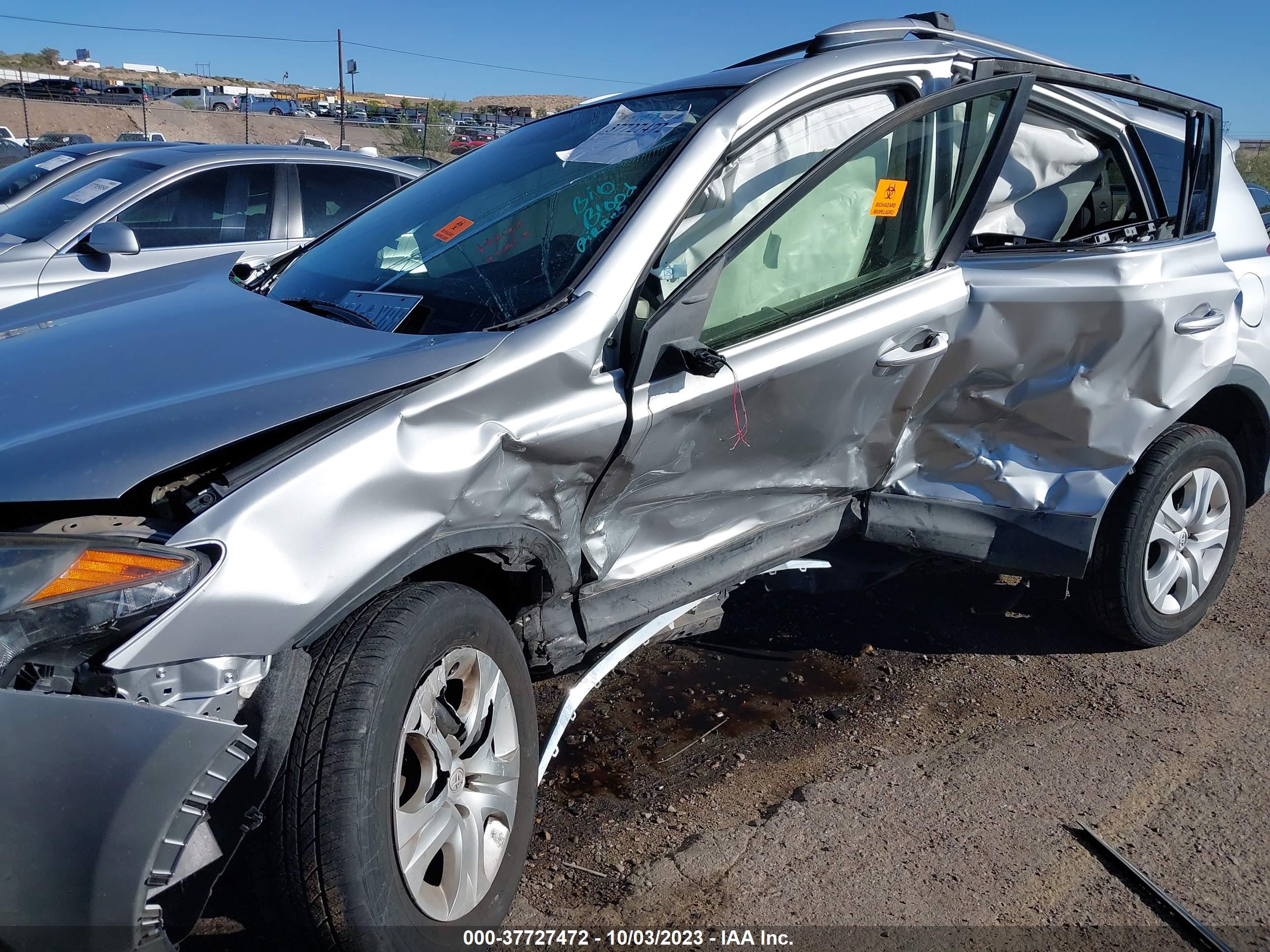 TOYOTA RAV4 image 6