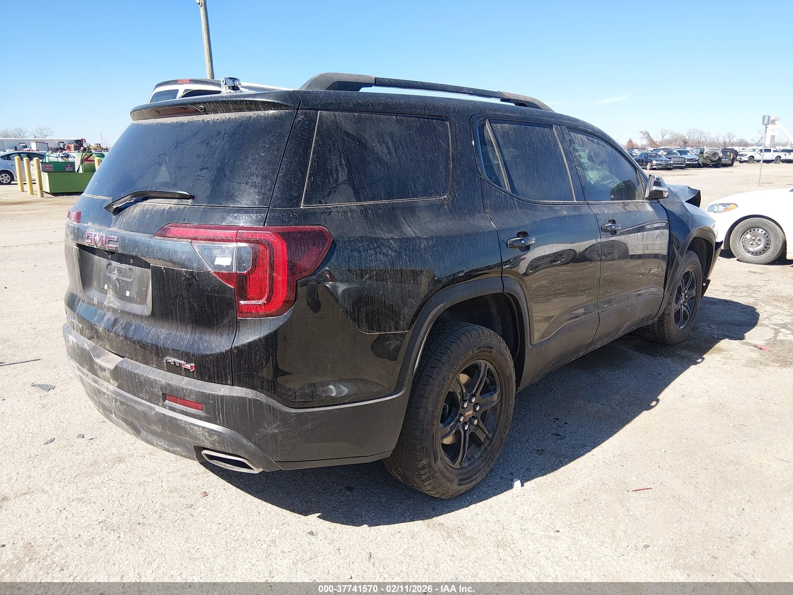 GMC ACADIA image 4