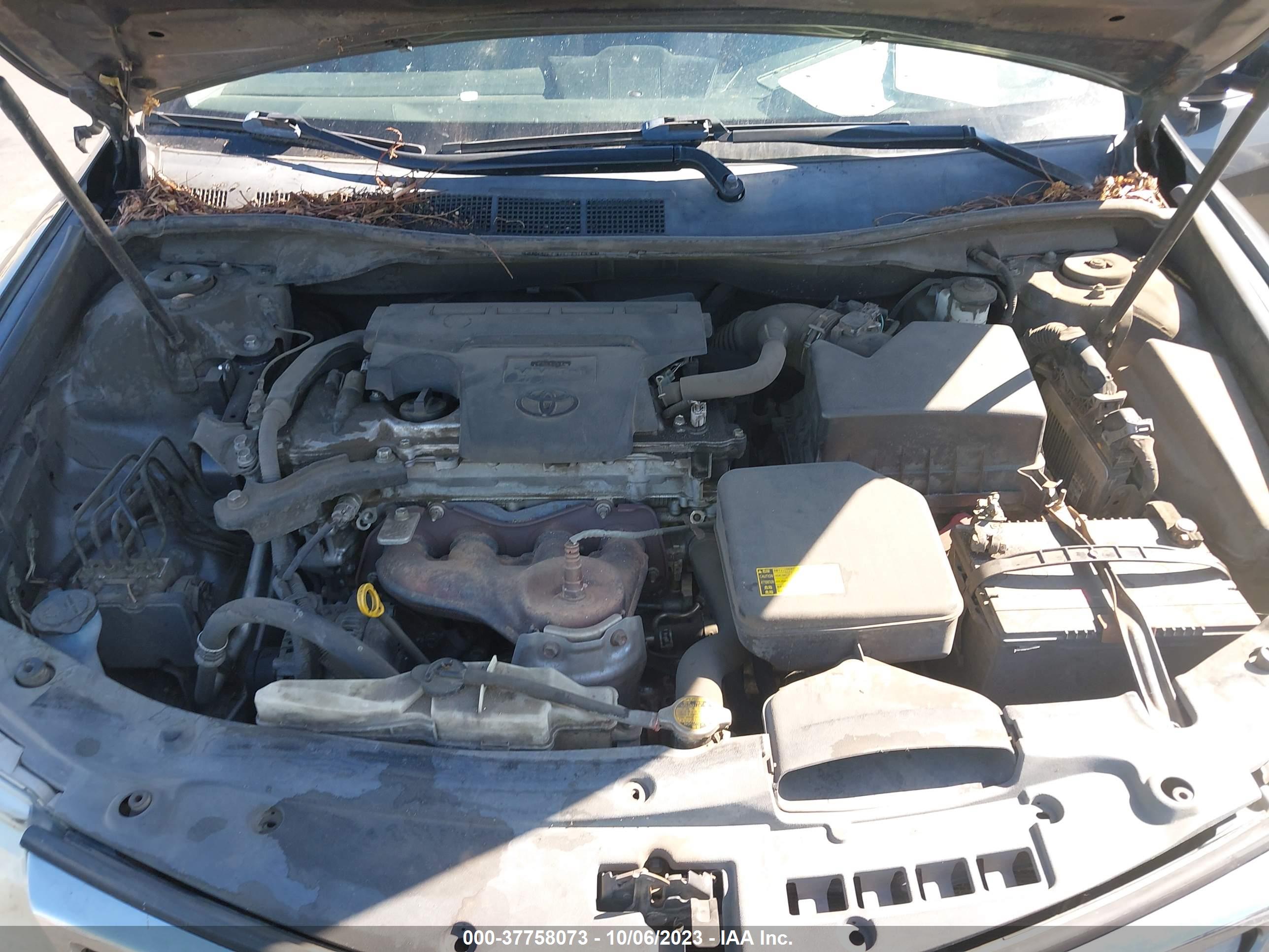 TOYOTA CAMRY image 10