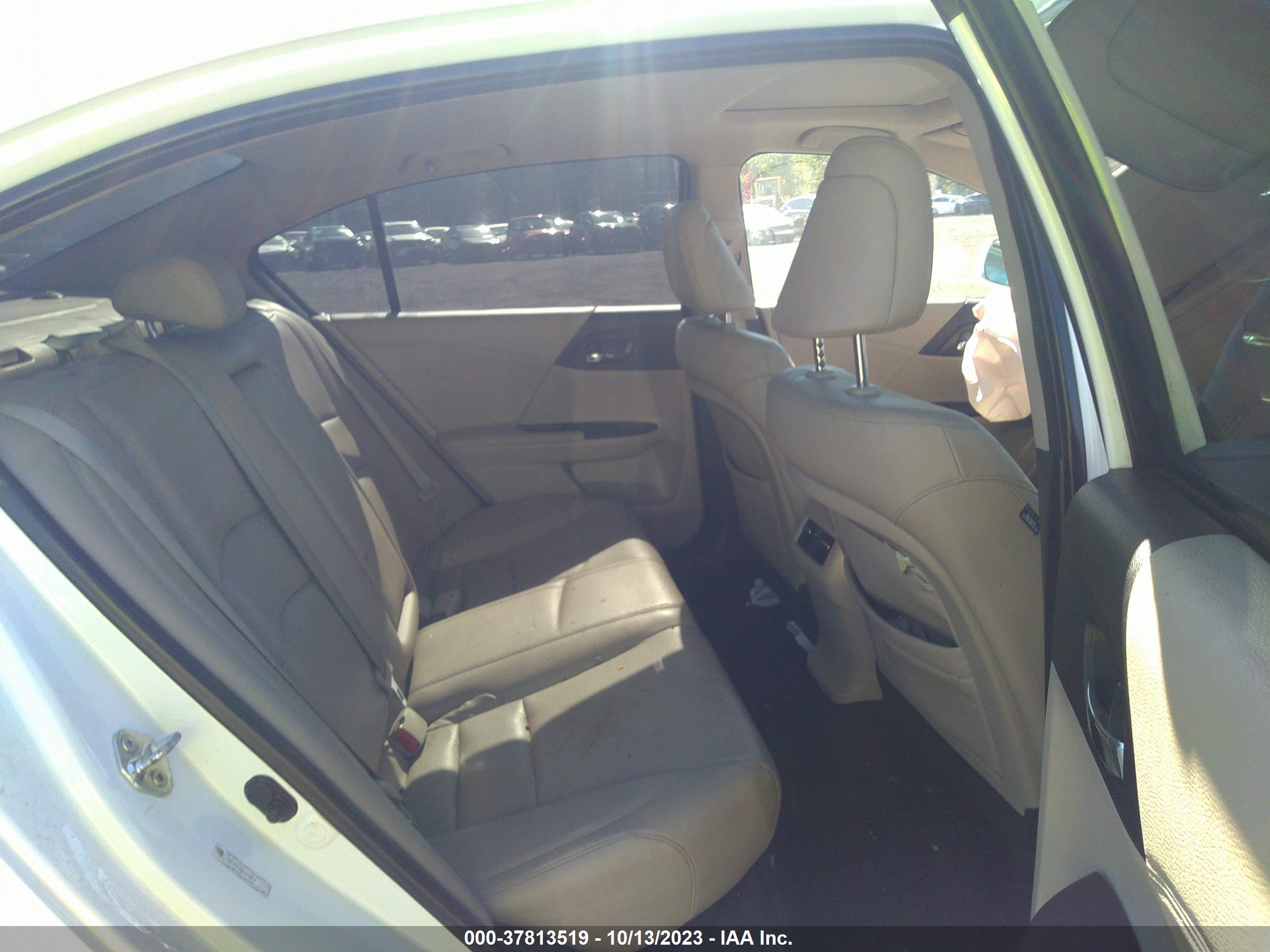 HONDA ACCORD image 8