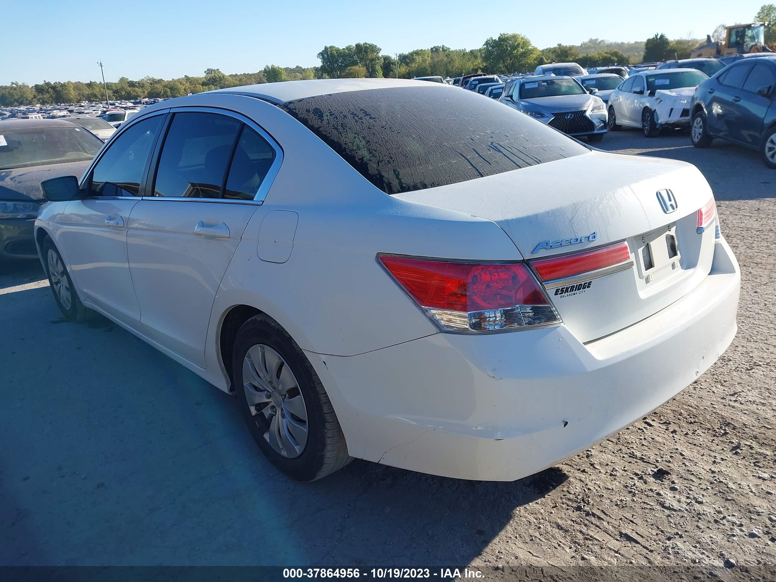 HONDA ACCORD image 3