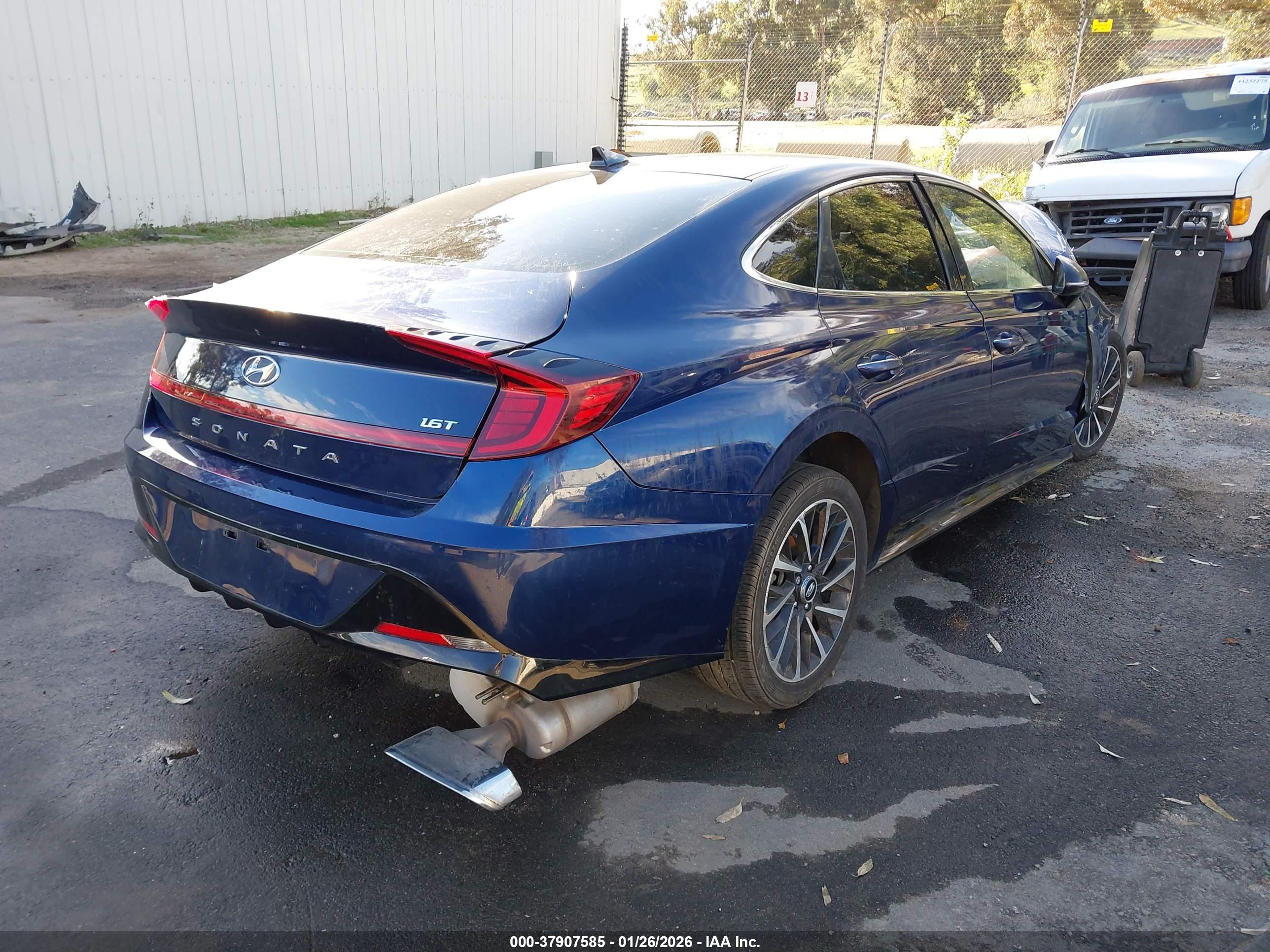 HYUNDAI SONATA image 4