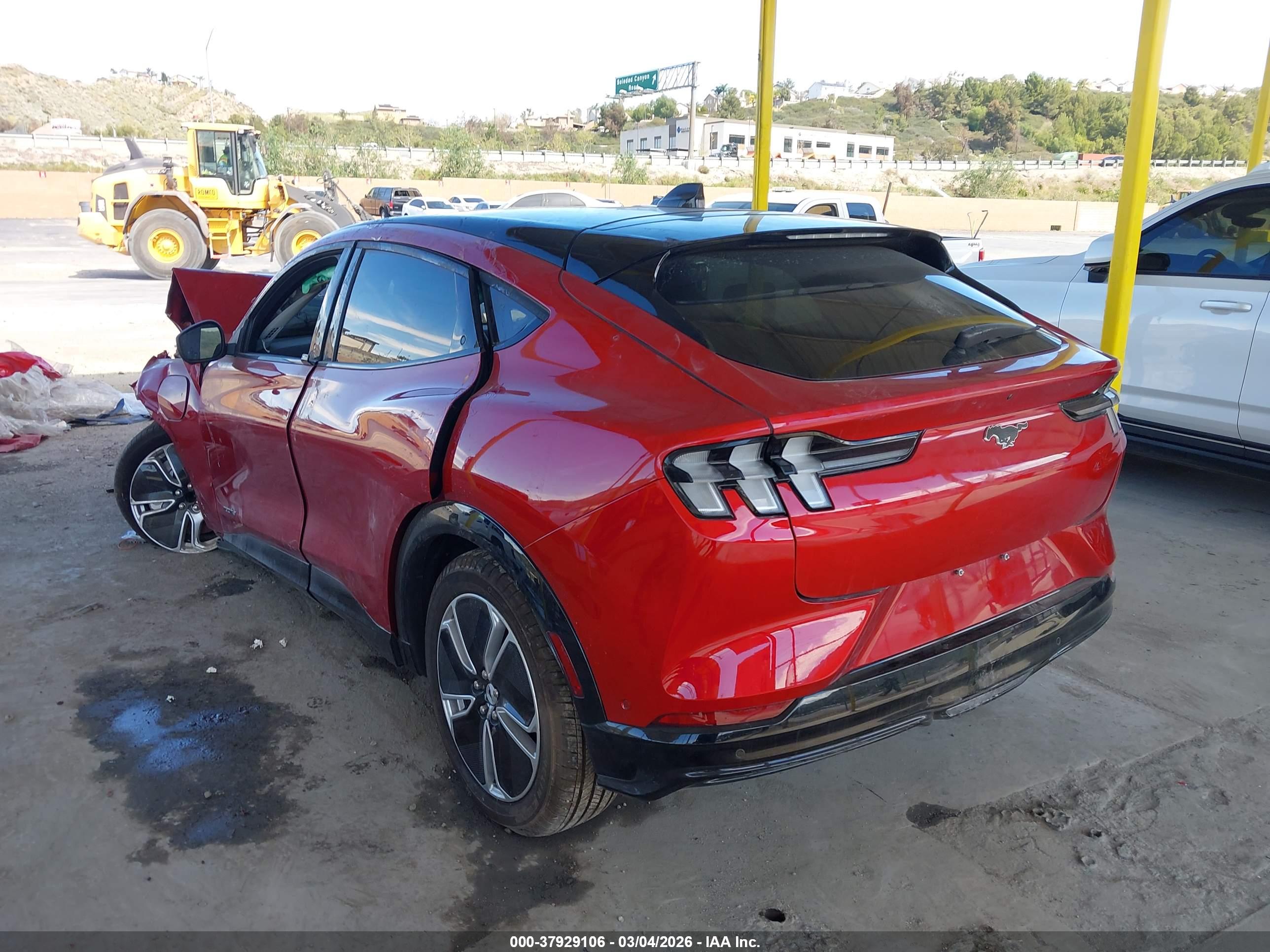 FORD MUSTANG image 3