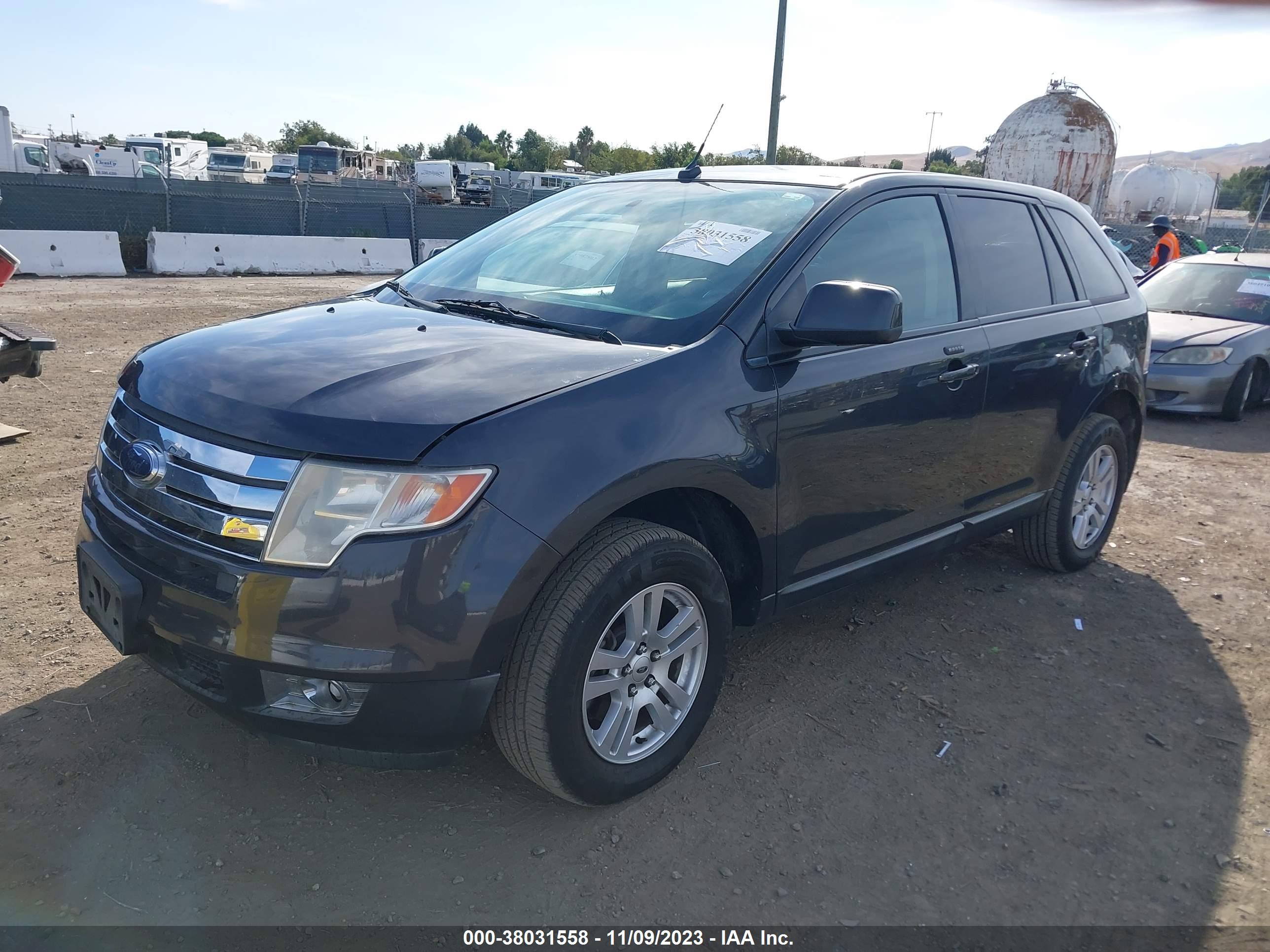 FORD EDGE image 2