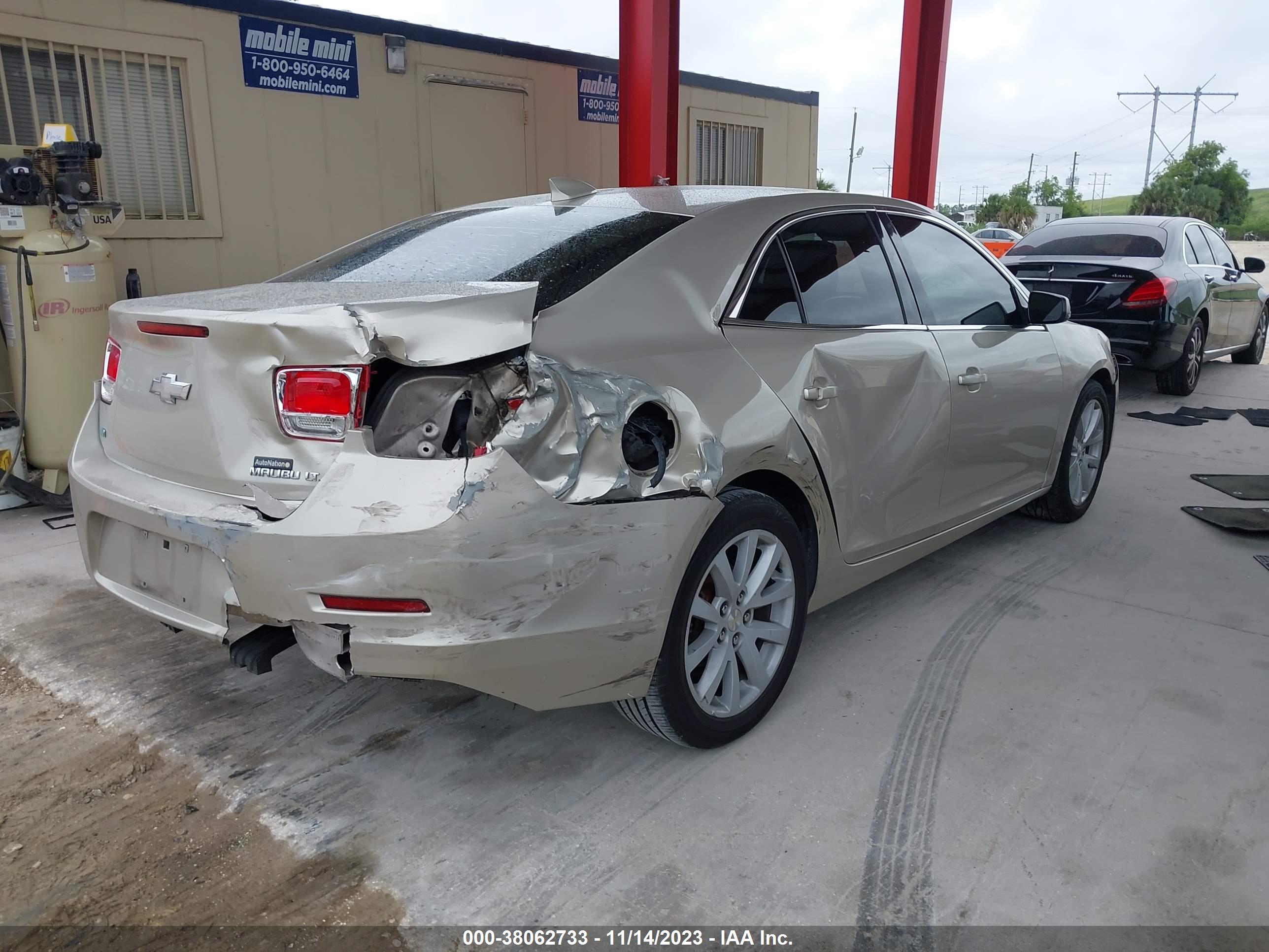 CHEVROLET MALIBU image 4