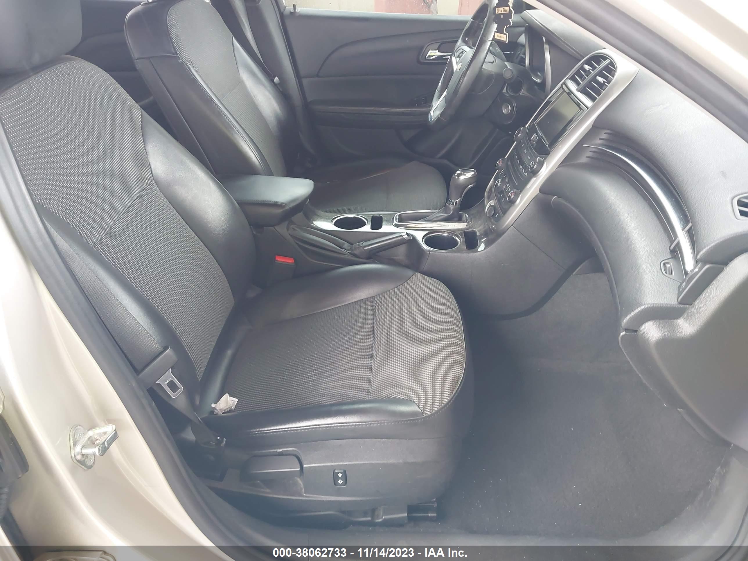 CHEVROLET MALIBU image 5