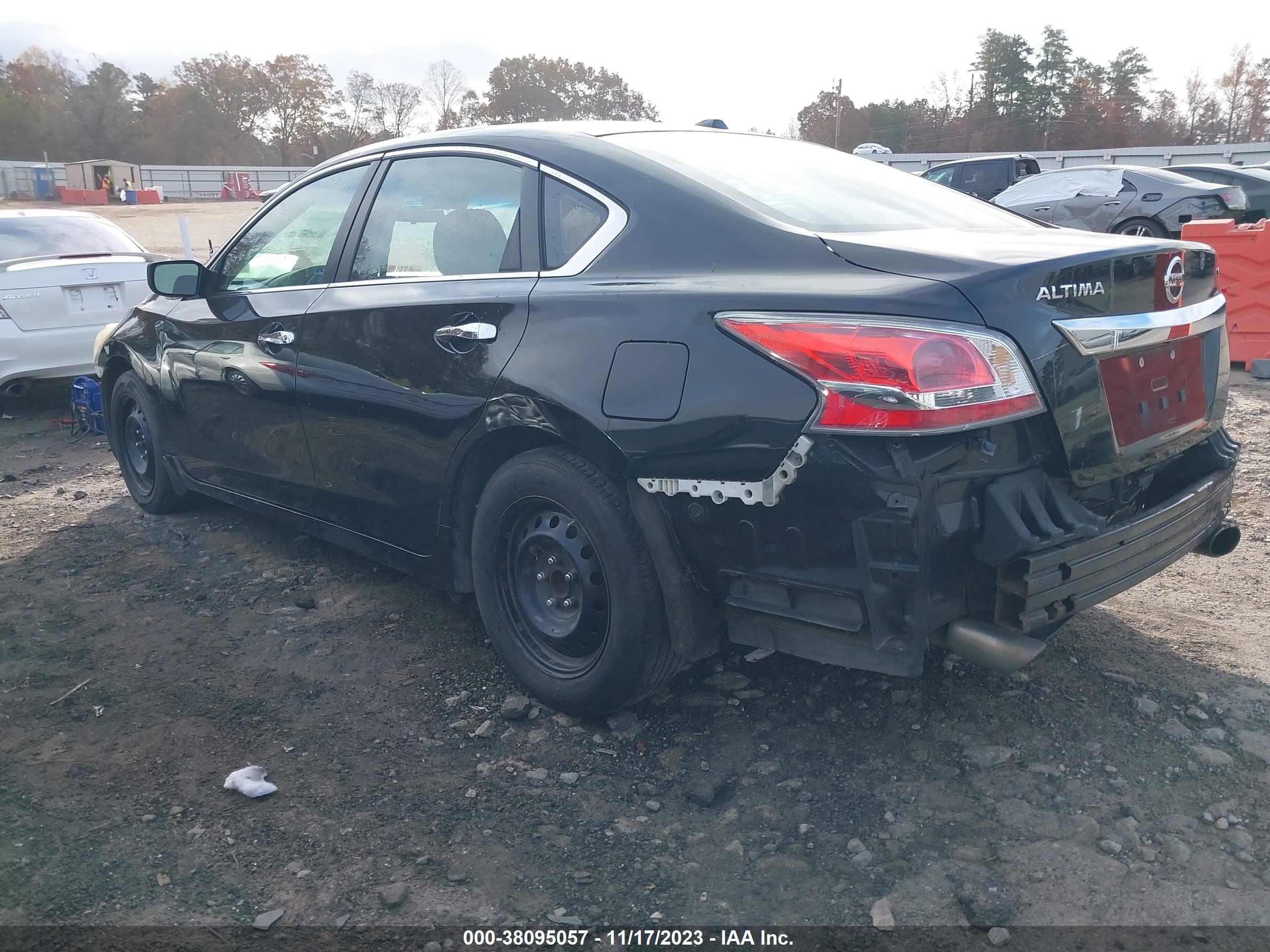 NISSAN ALTIMA image 3
