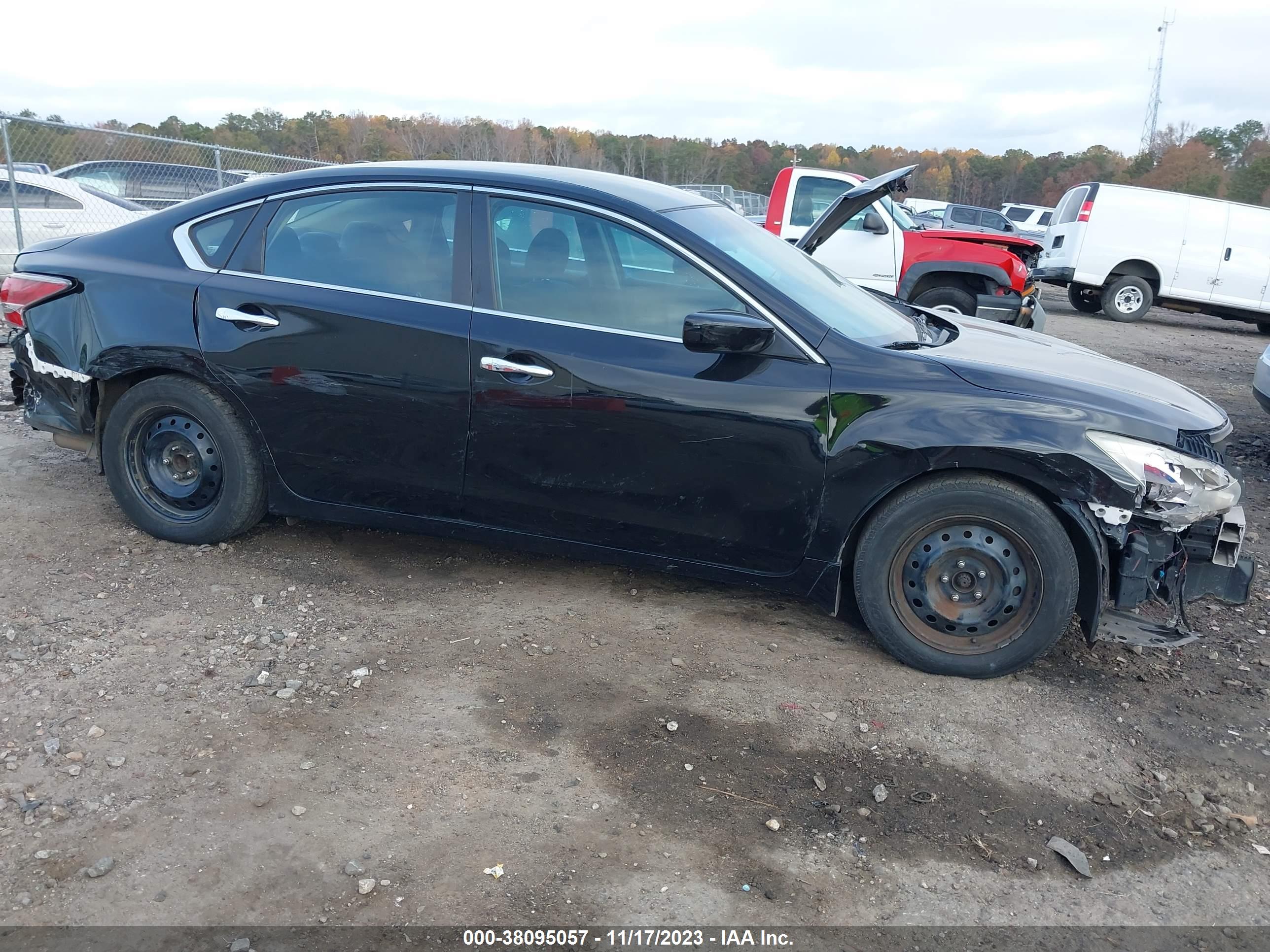 NISSAN ALTIMA image 6