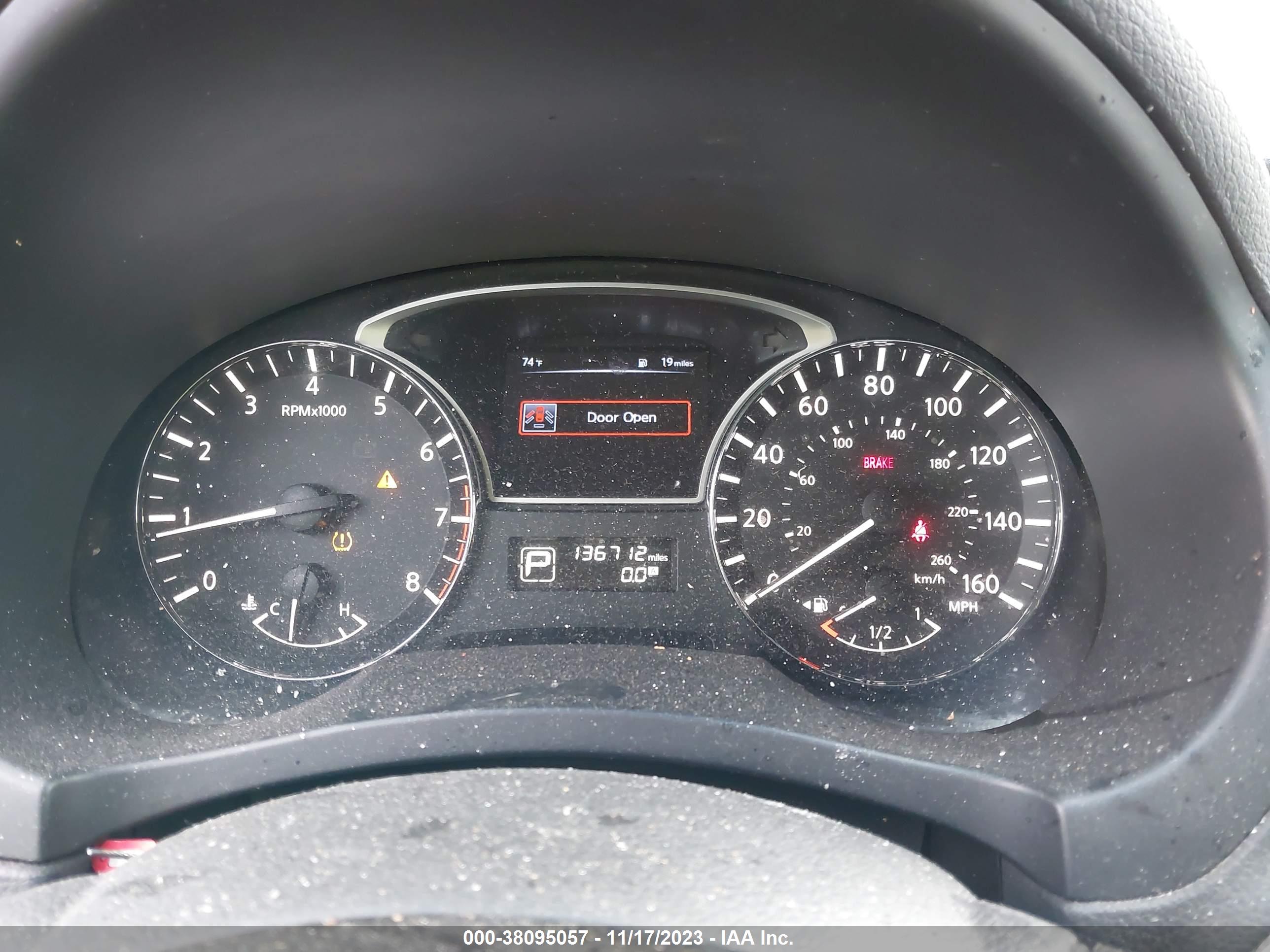 NISSAN ALTIMA image 7