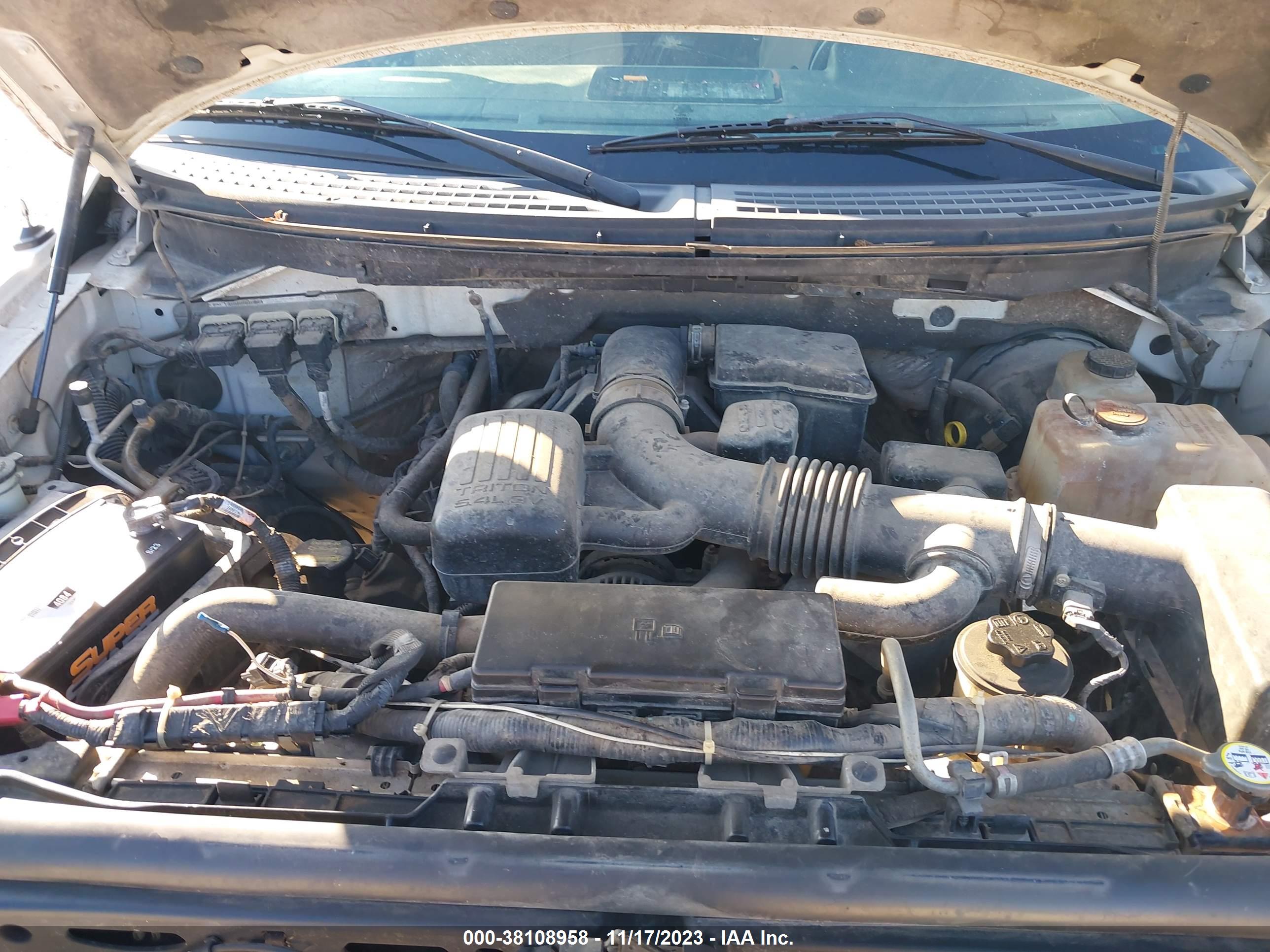 FORD F-150 image 10