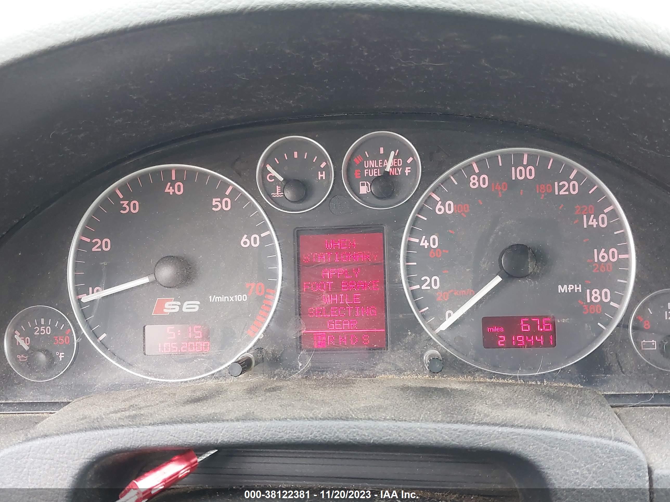 AUDI S6 image 7
