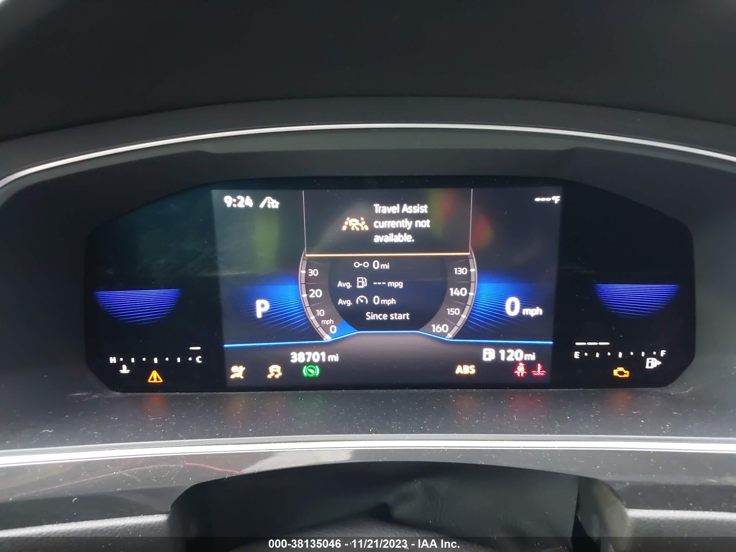 VOLKSWAGEN TIGUAN image 7