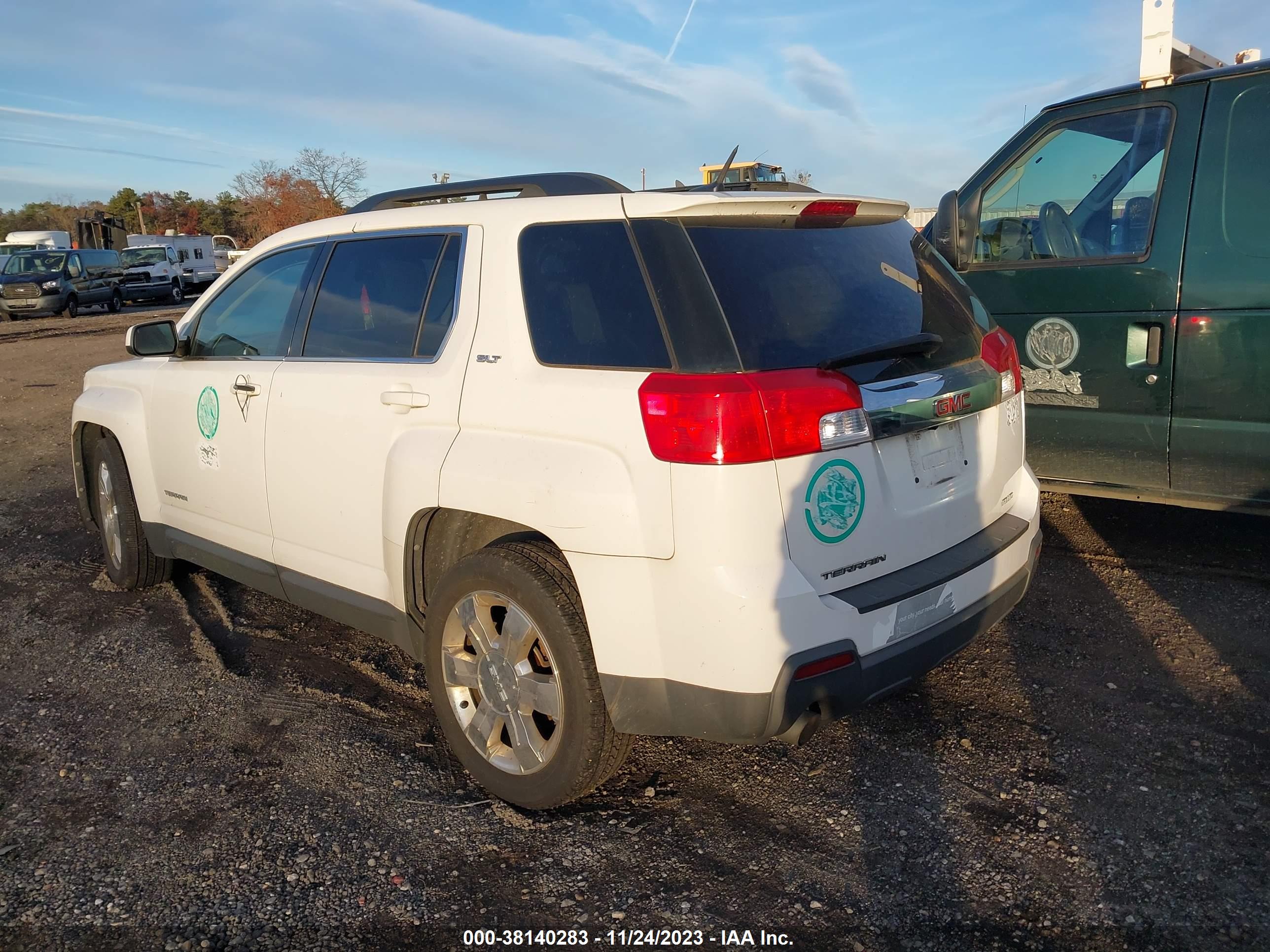 GMC TERRAIN image 3