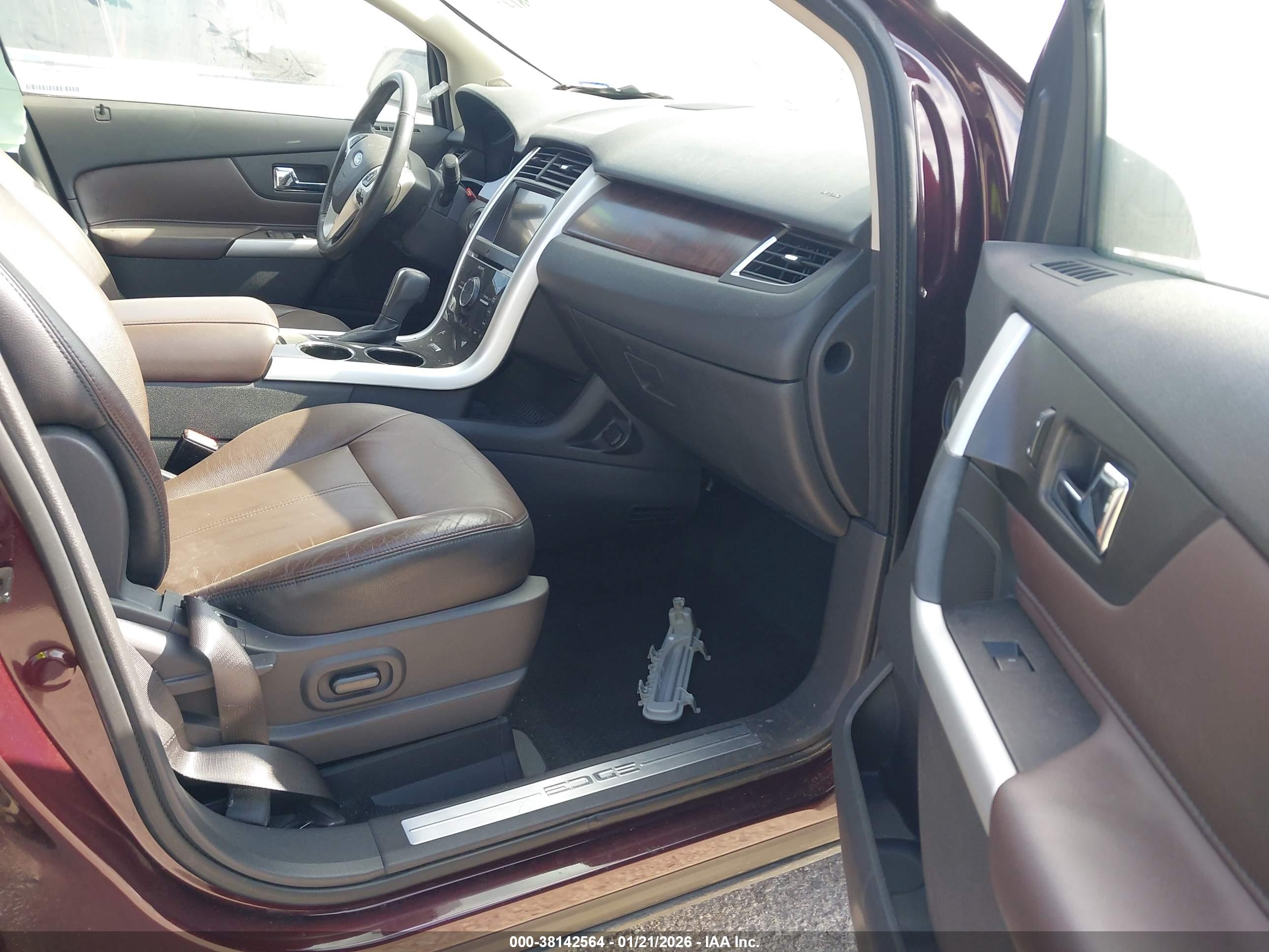 FORD EDGE image 5