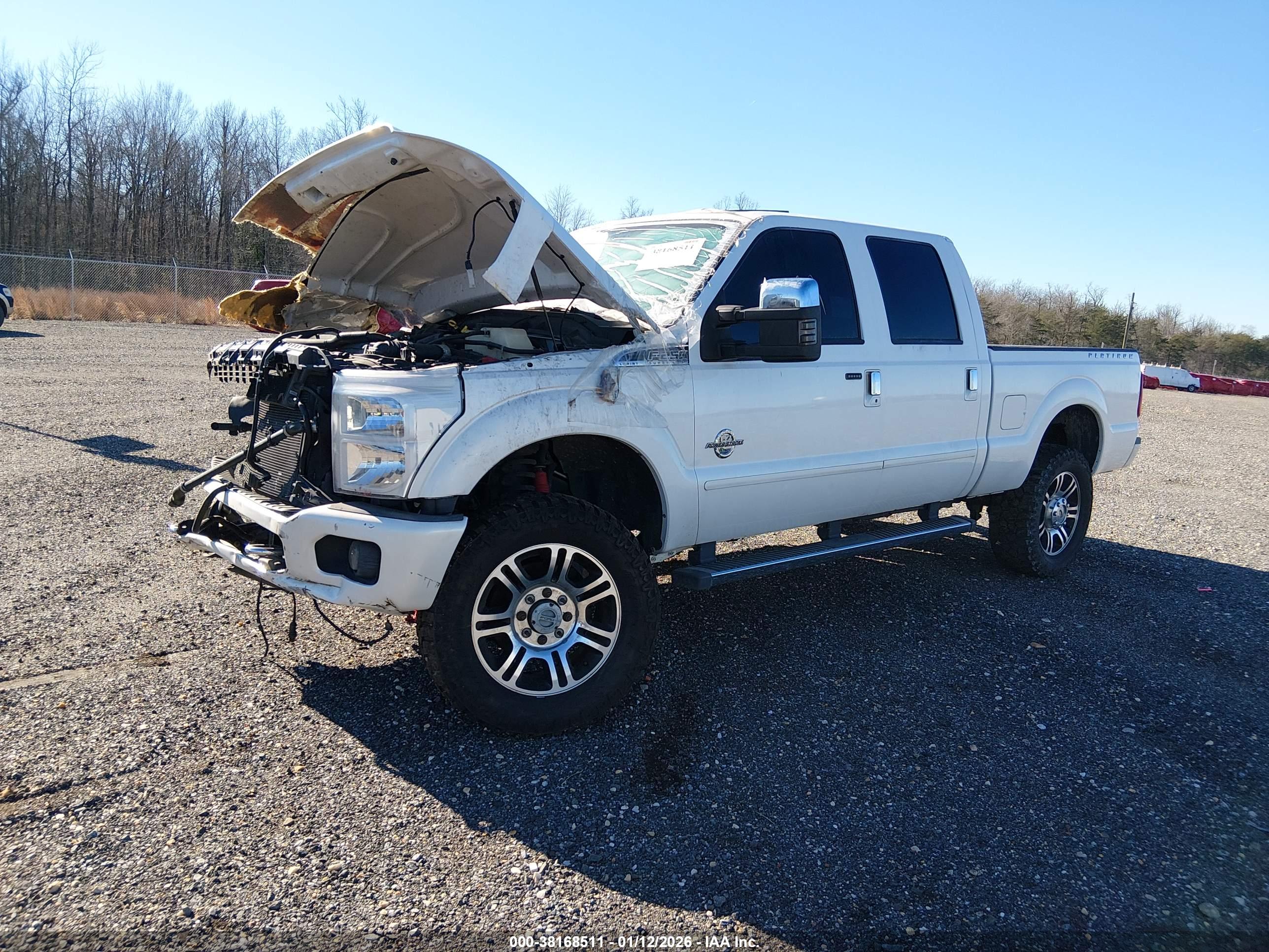 FORD SUPER image 2