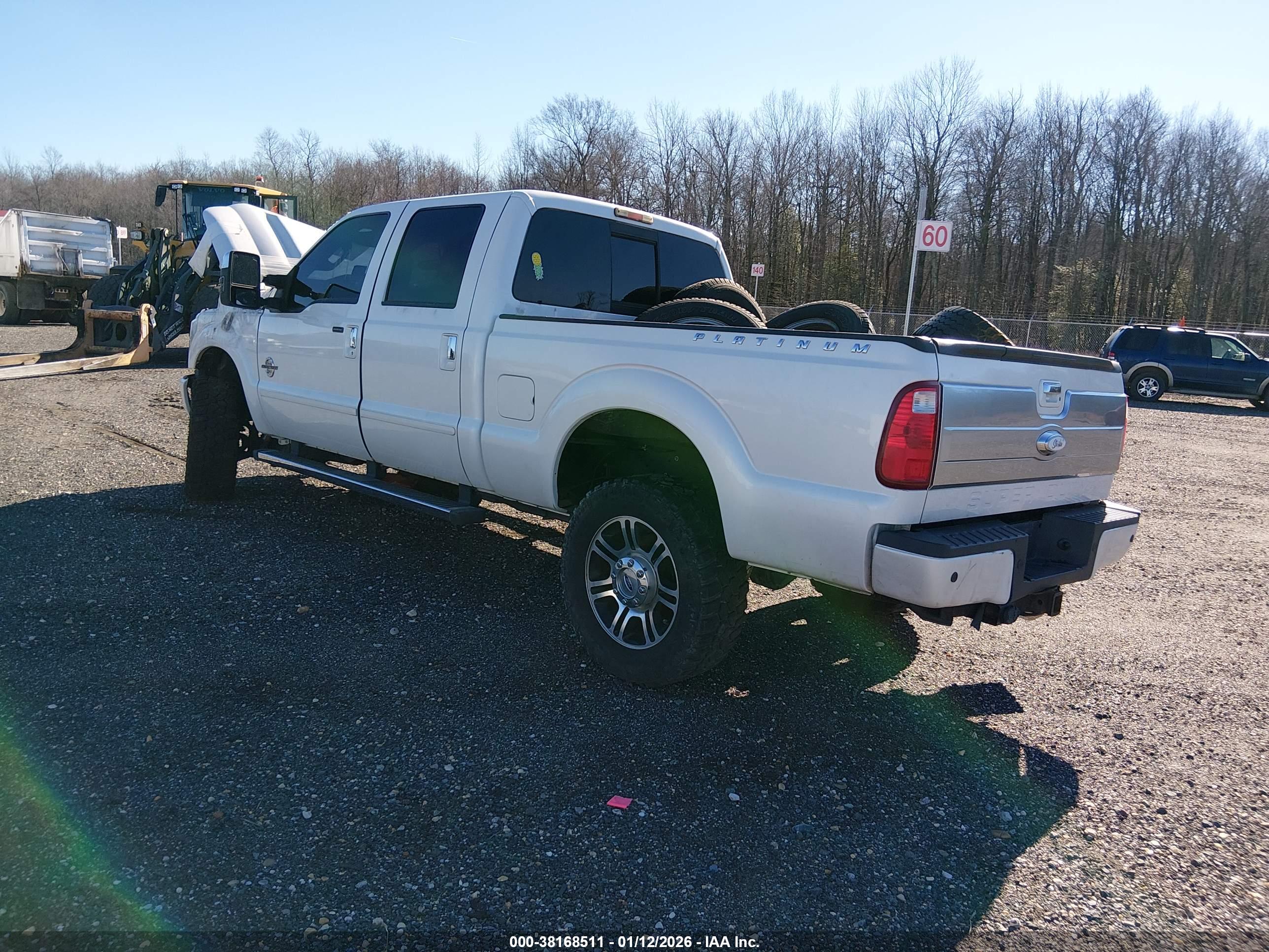 FORD SUPER image 3