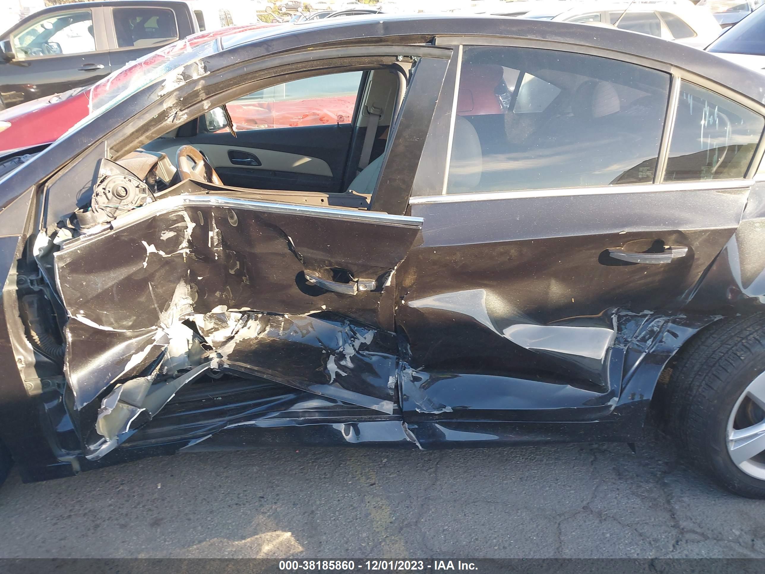 CHEVROLET CRUZE image 6