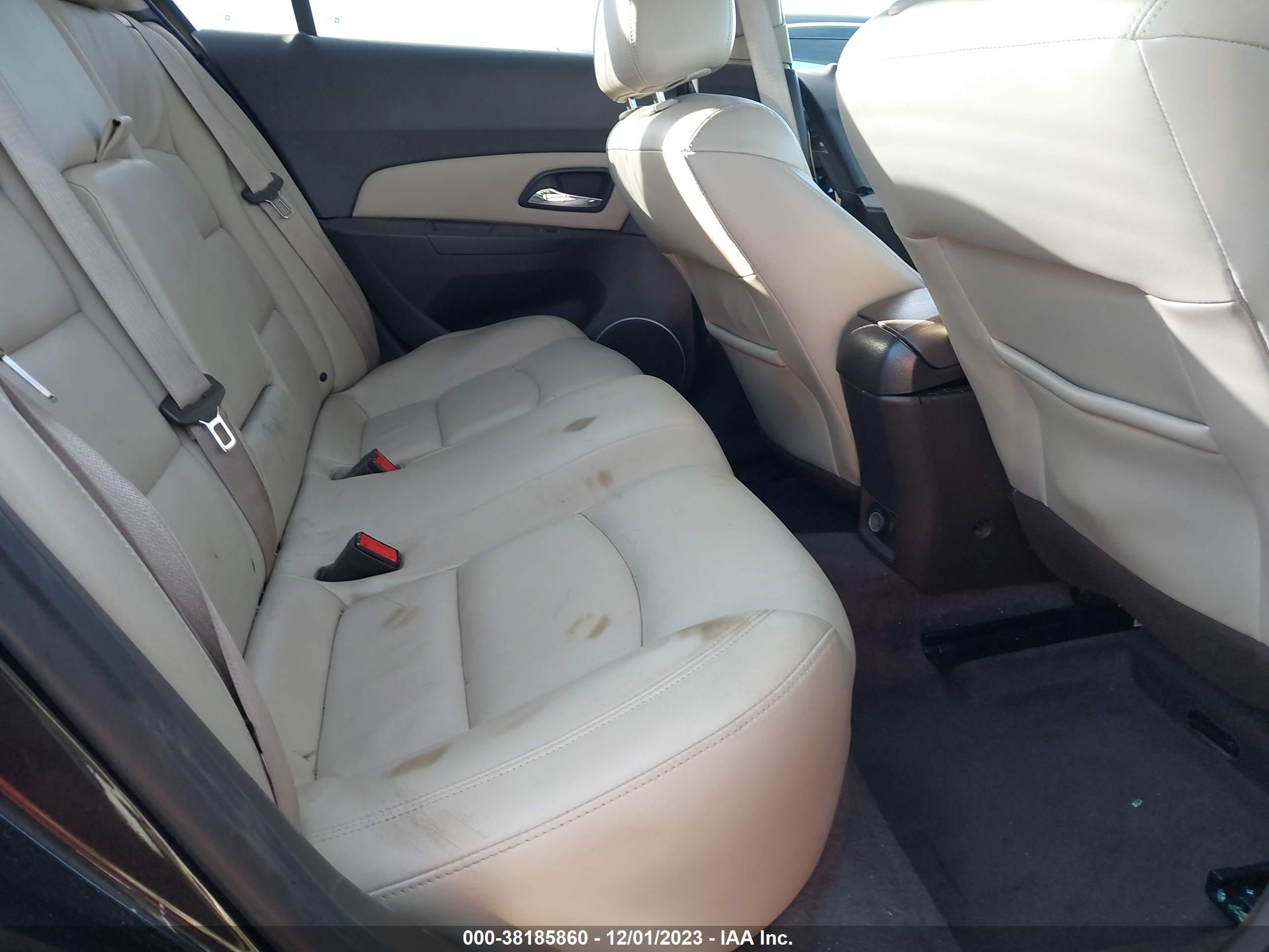 CHEVROLET CRUZE image 8