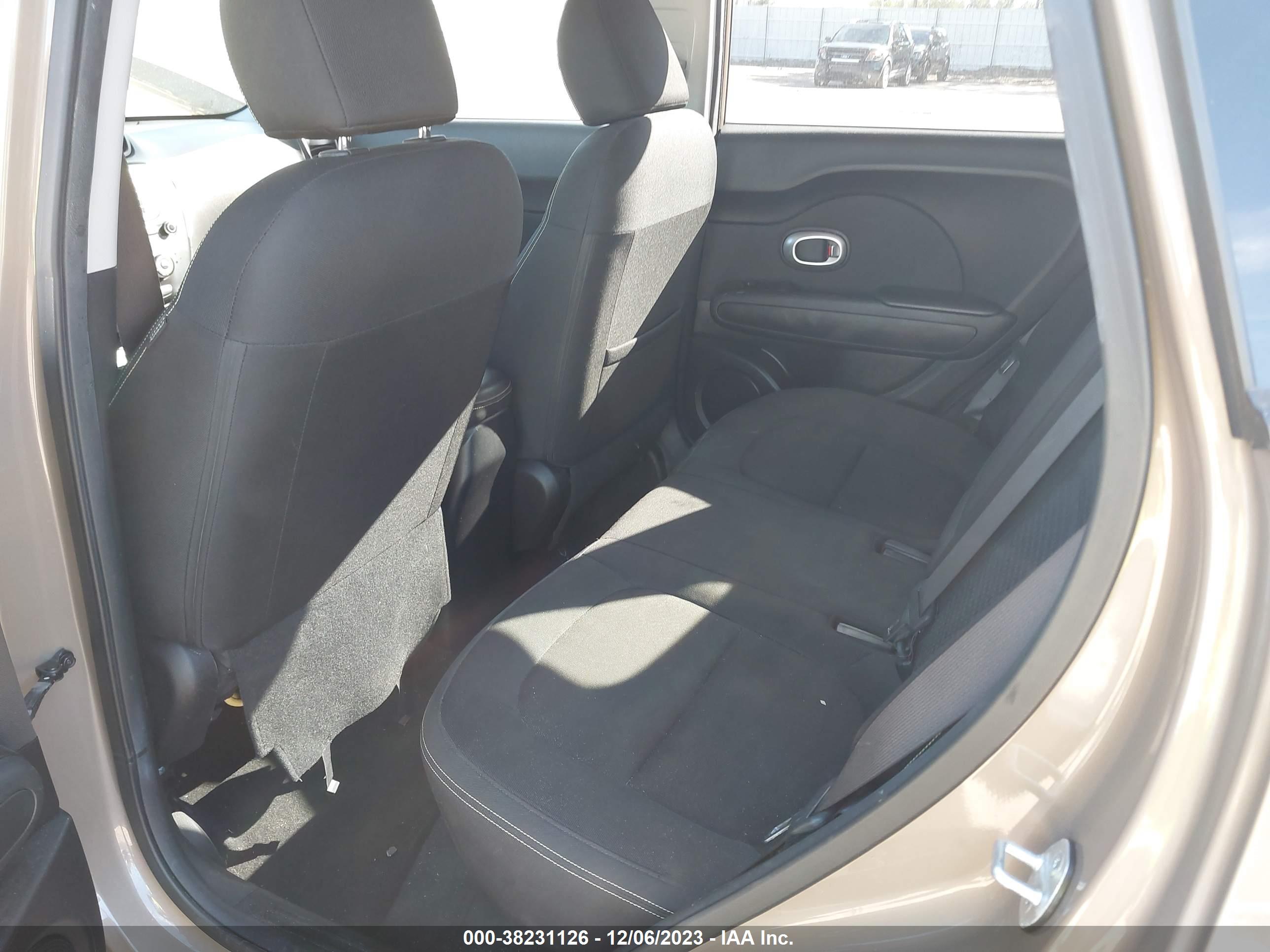 KIA SOUL image 8