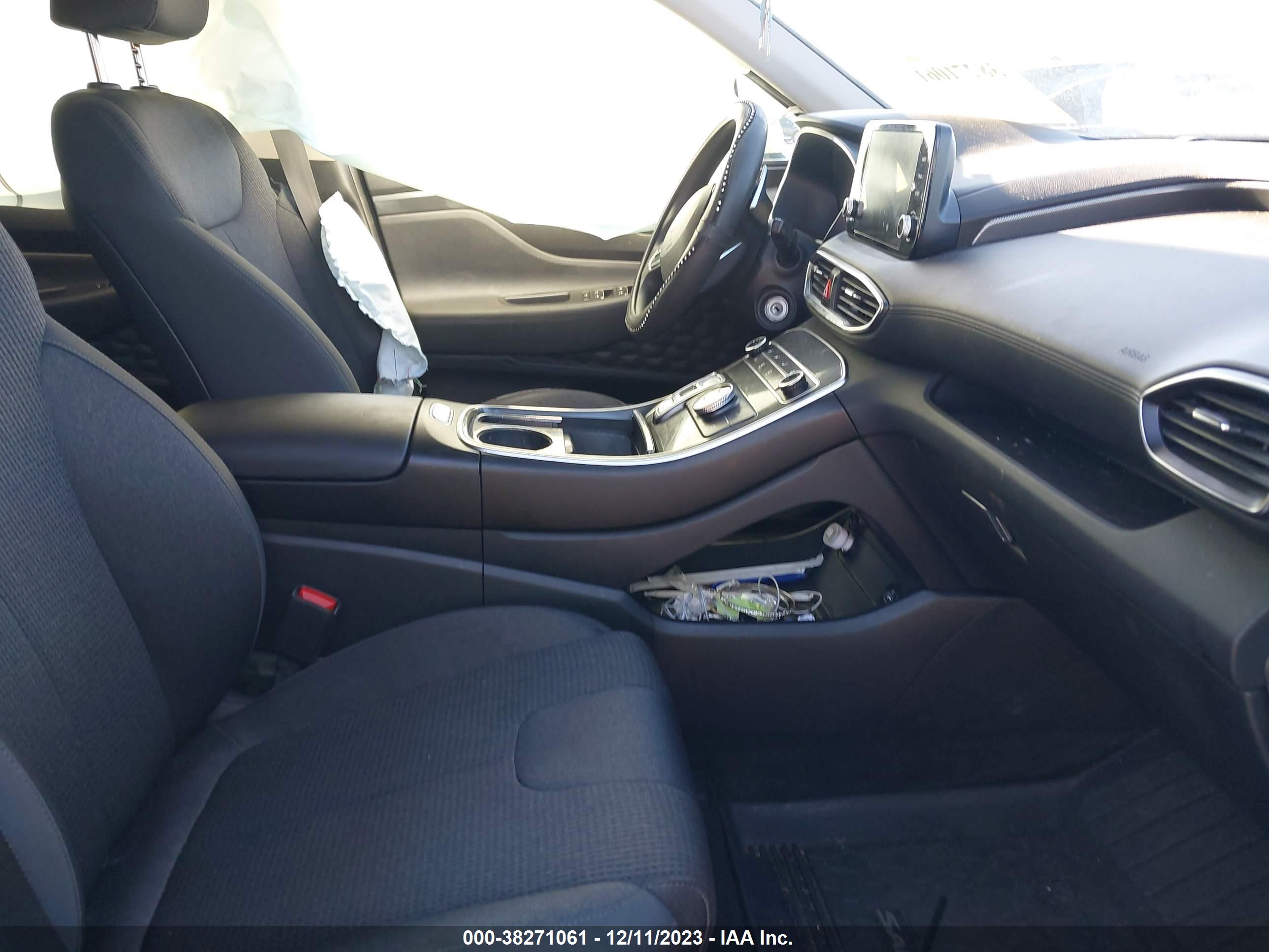 HYUNDAI SANTA image 5