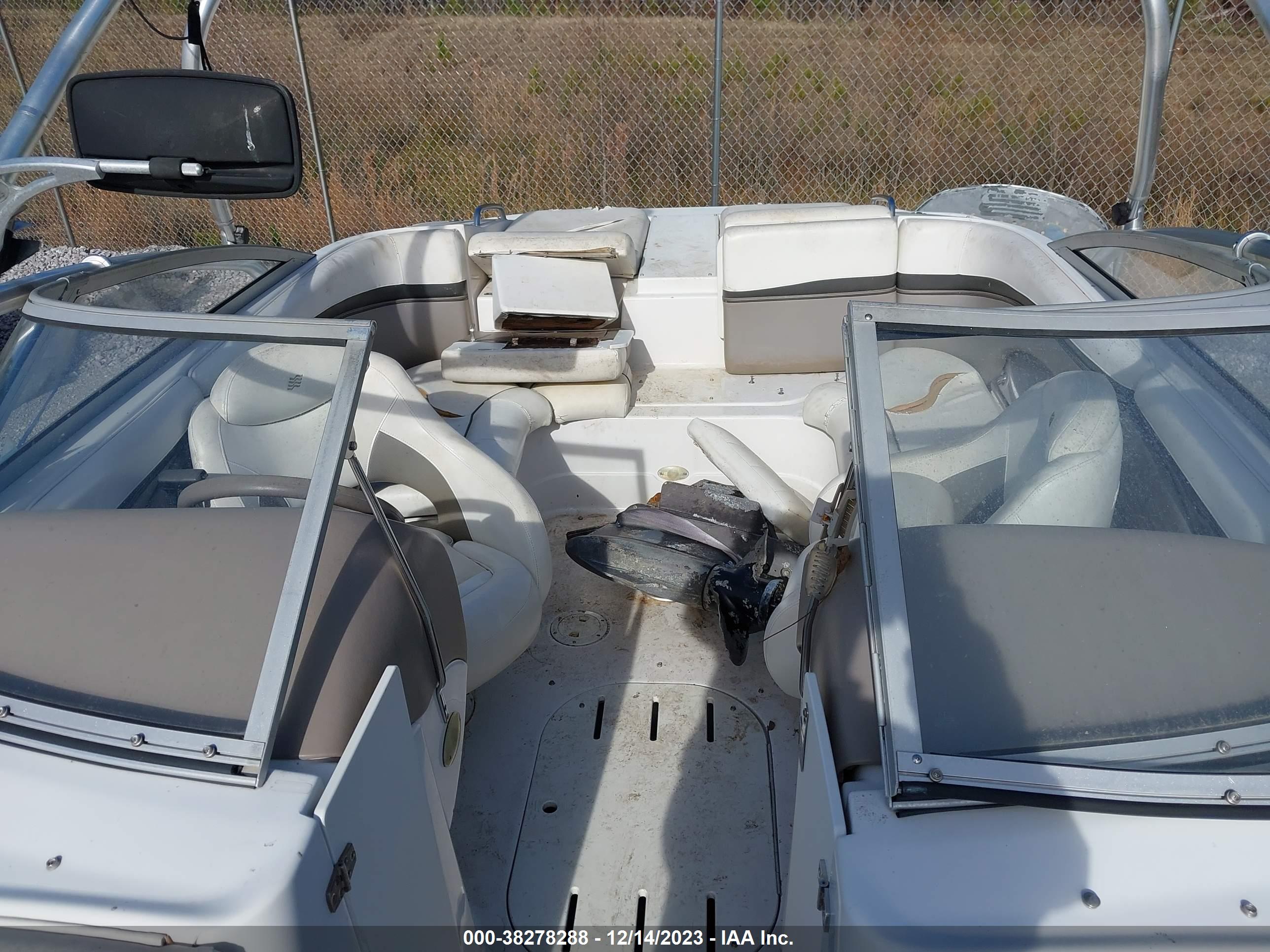 FOUR WINNS image 8