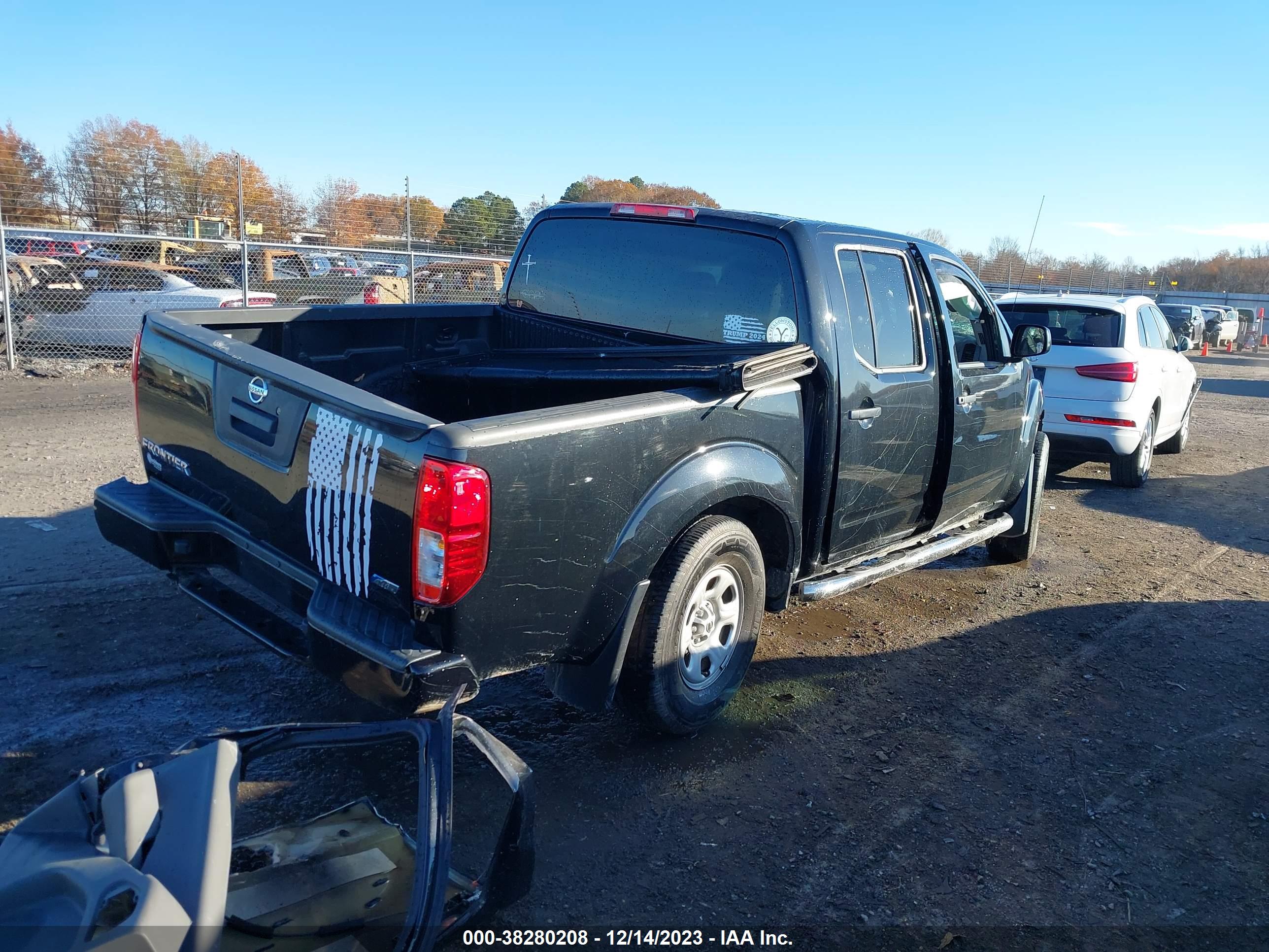 NISSAN FRONTIER image 4
