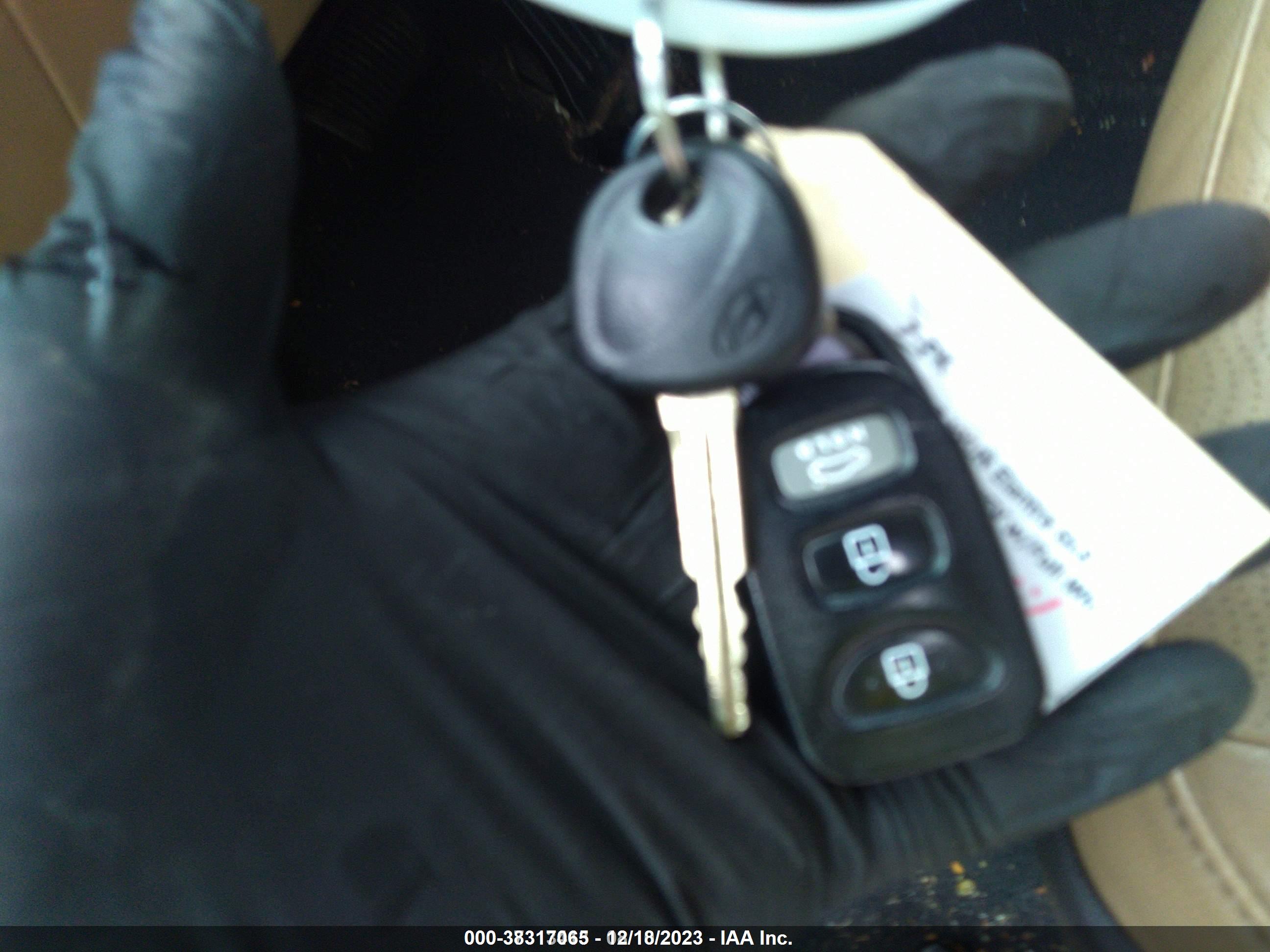 HYUNDAI ELANTRA image 11