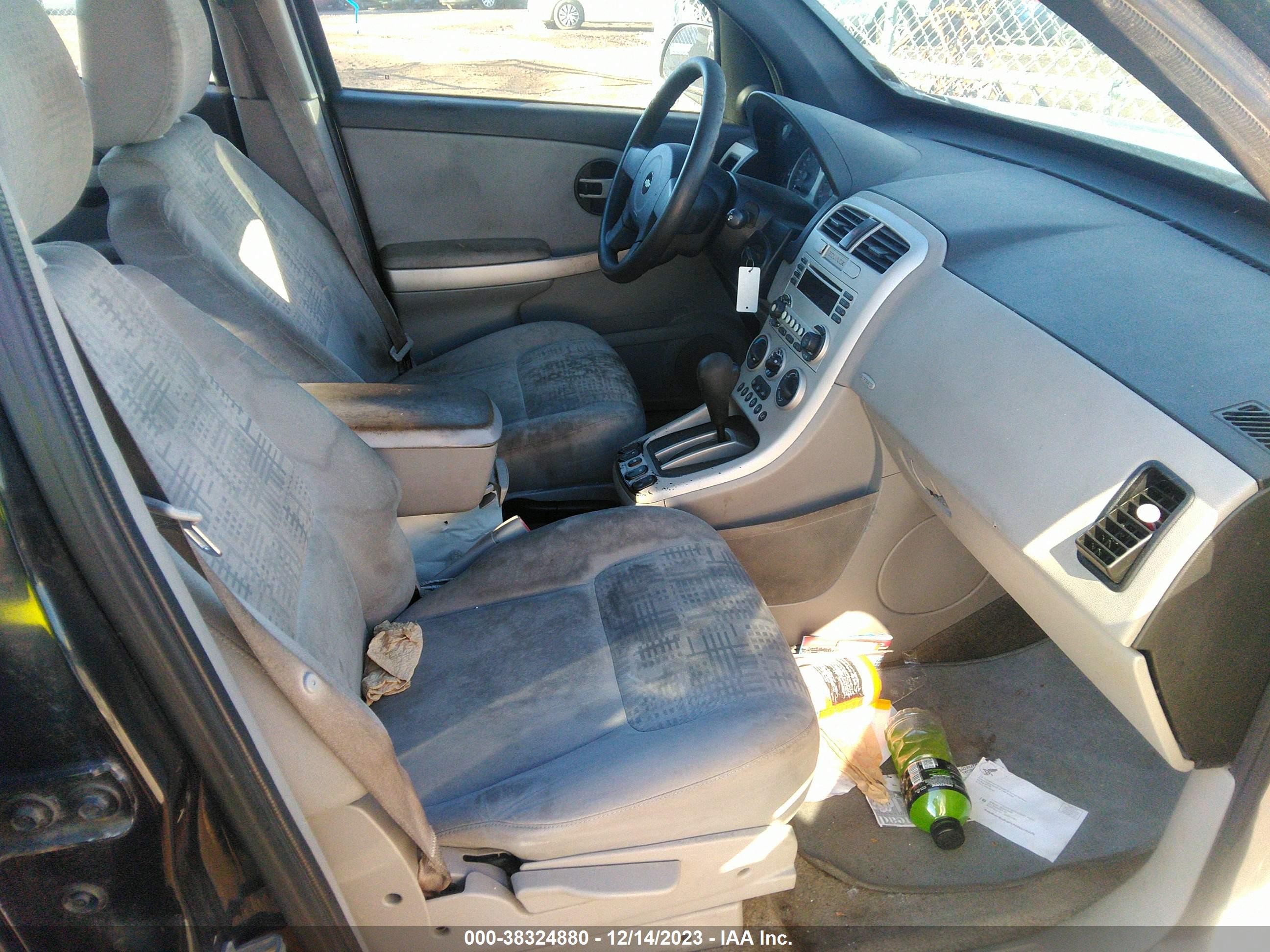 CHEVROLET EQUINOX image 5