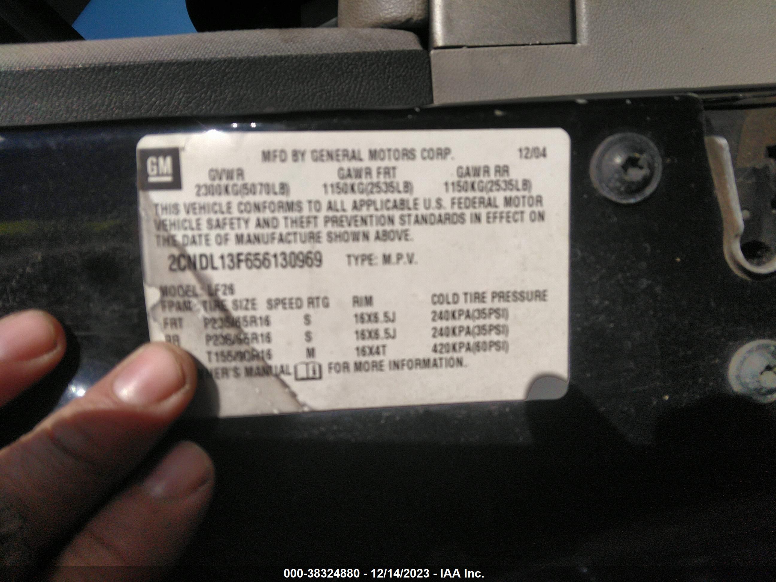 CHEVROLET EQUINOX image 9