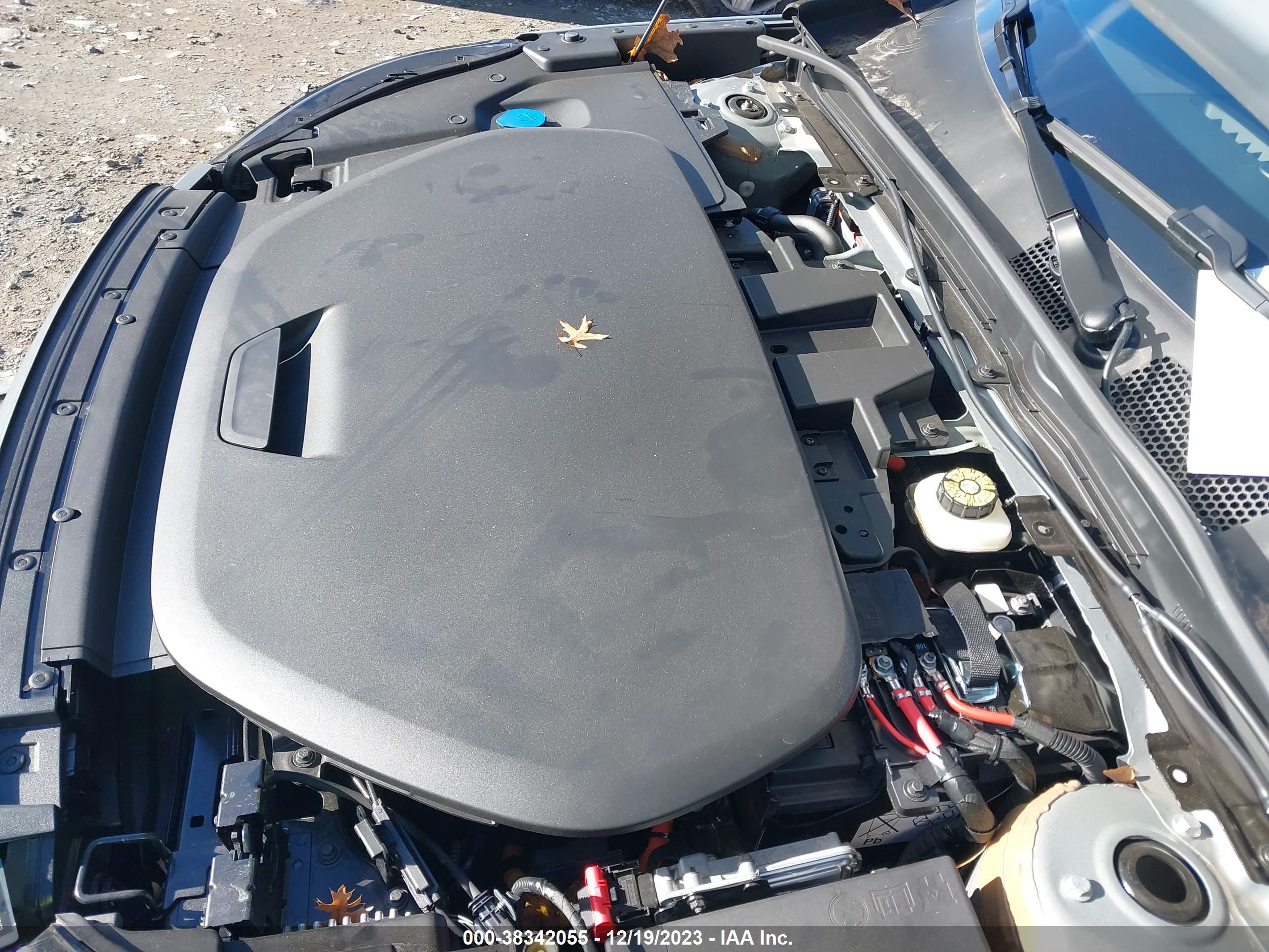 VOLVO C40 image 6