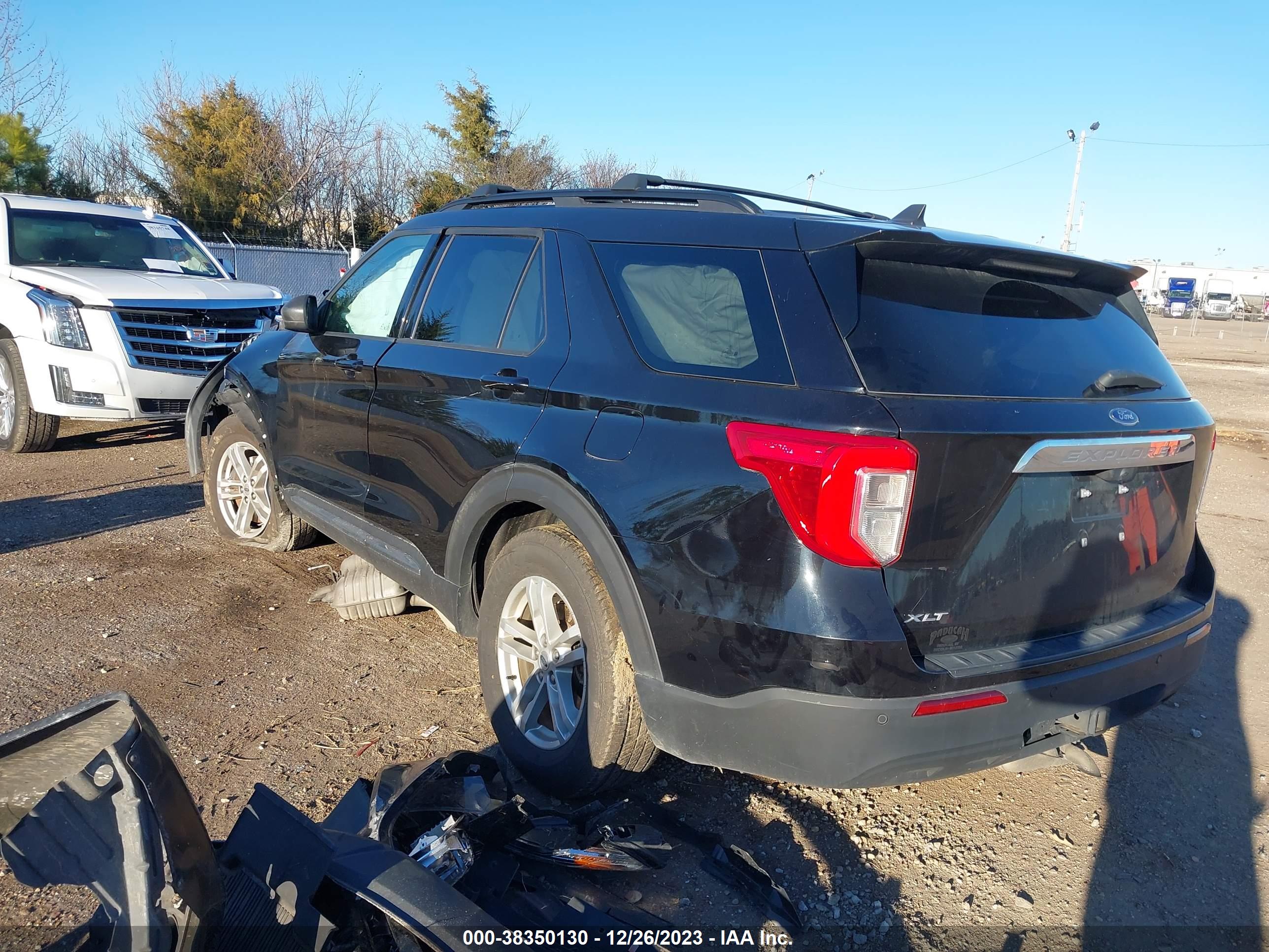 FORD EXPLORER image 3