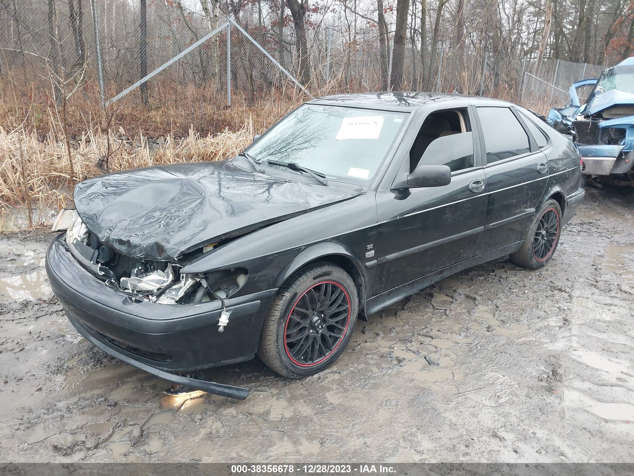 SAAB 9-3 image 2