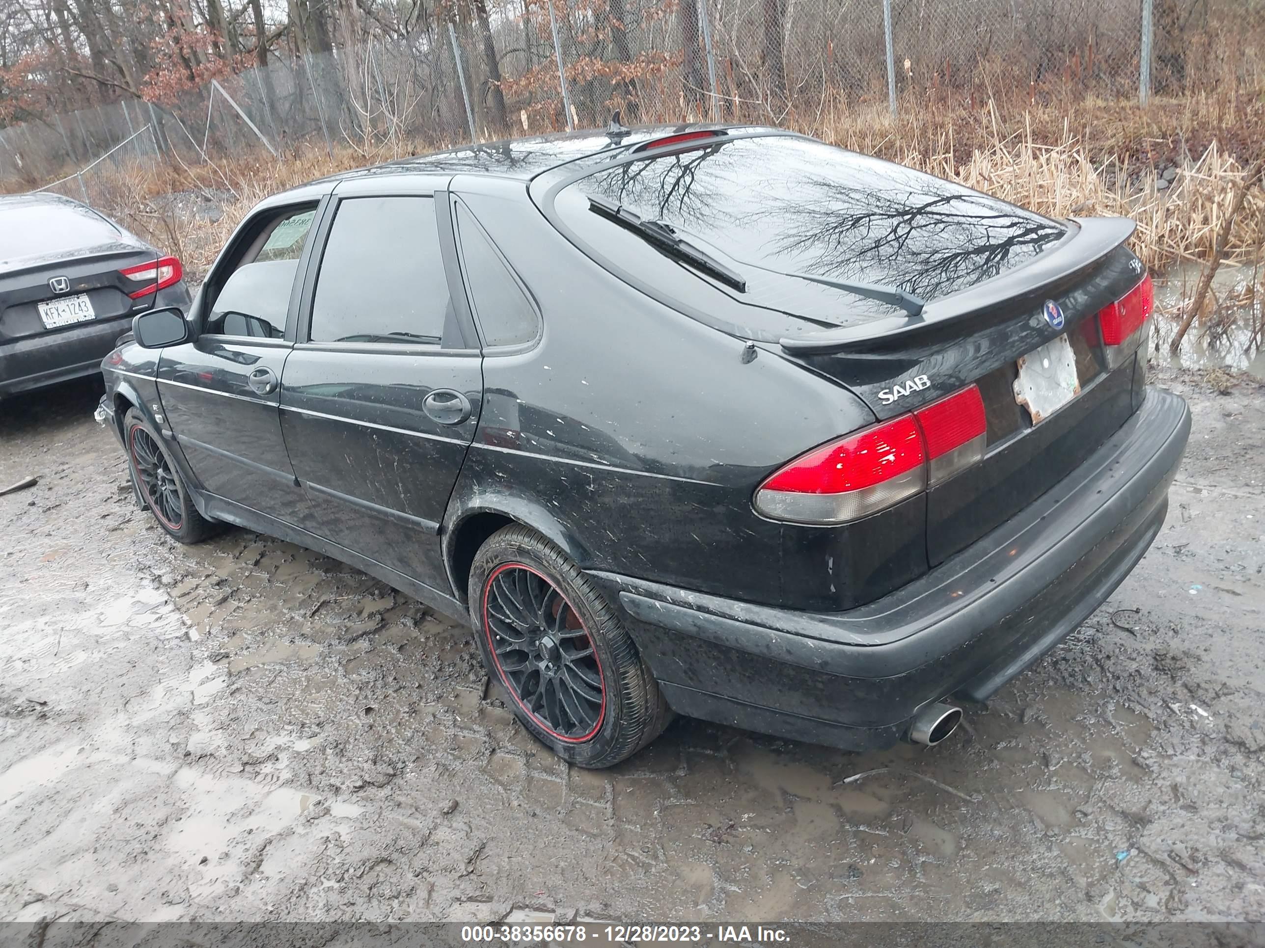 SAAB 9-3 image 3
