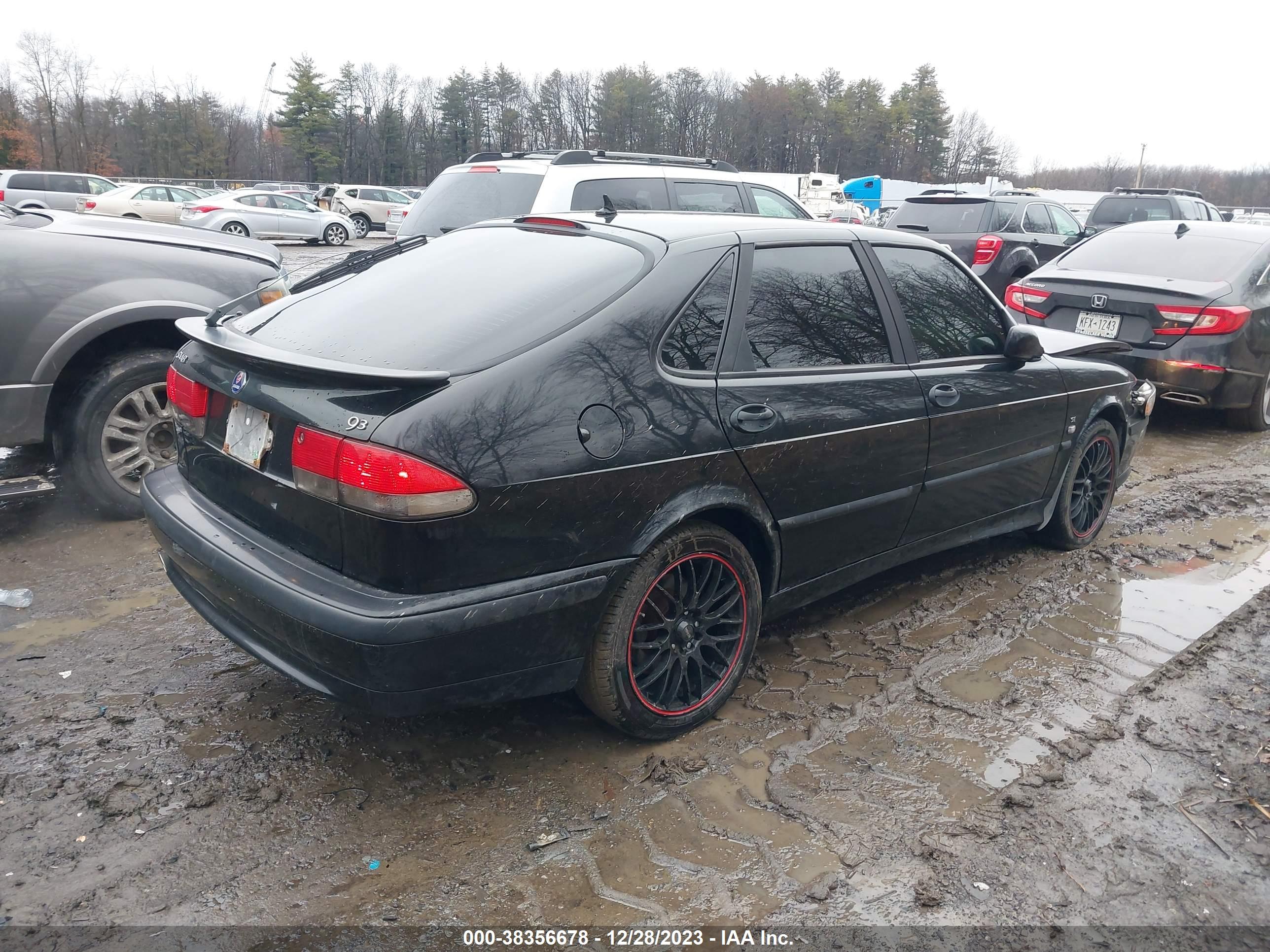 SAAB 9-3 image 4