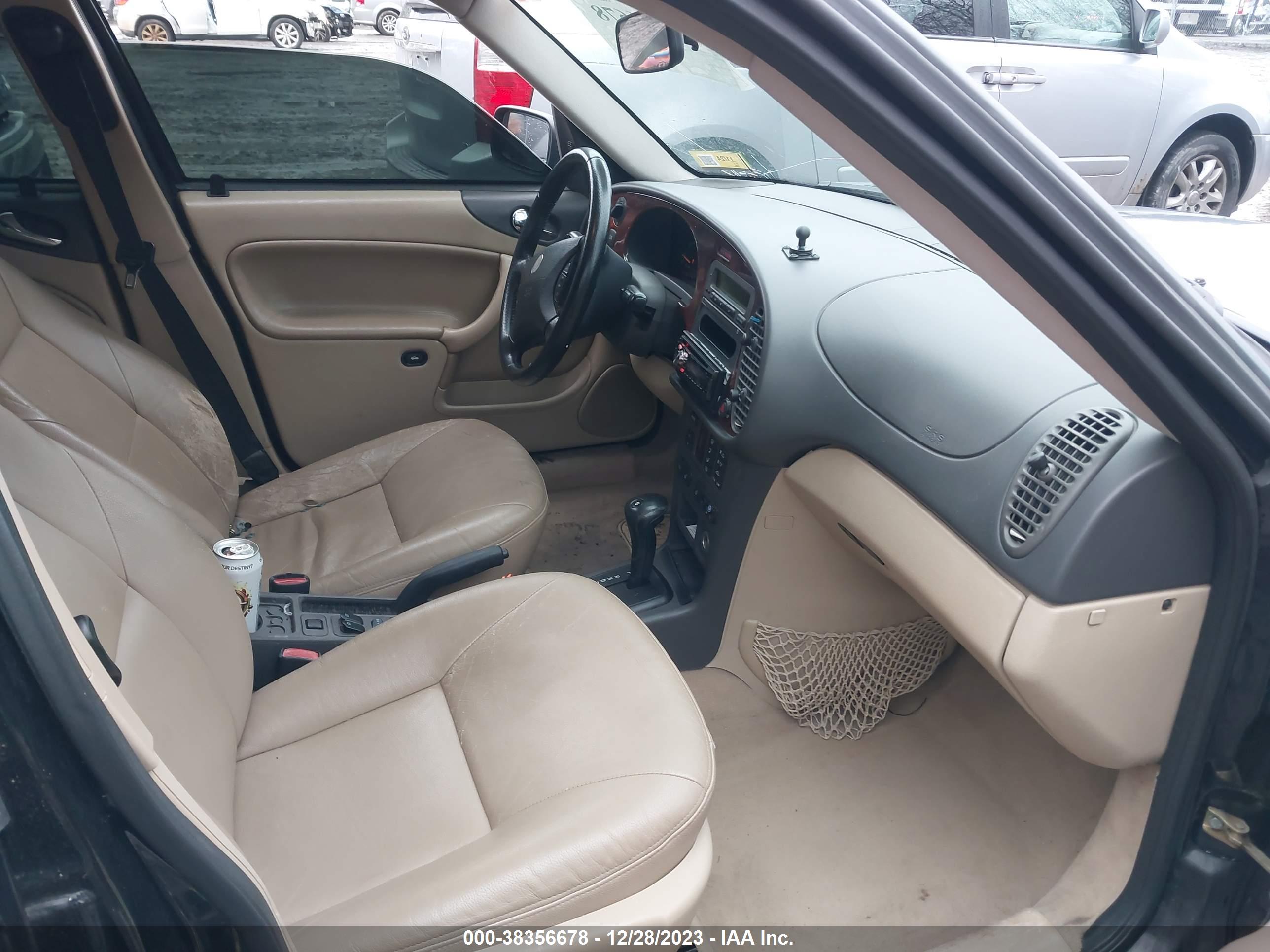 SAAB 9-3 image 5