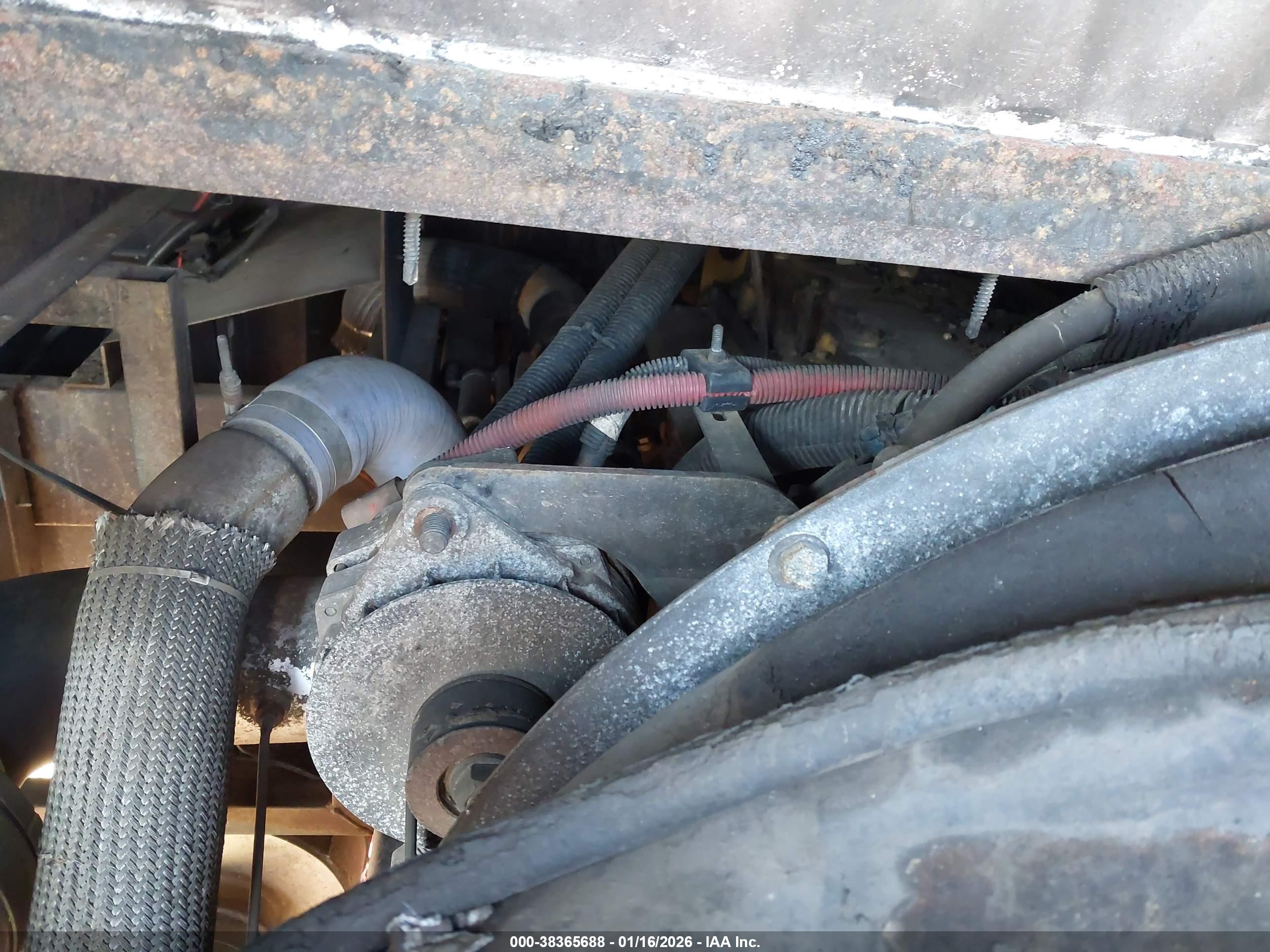 FREIGHTLINER CHASSIS image 10