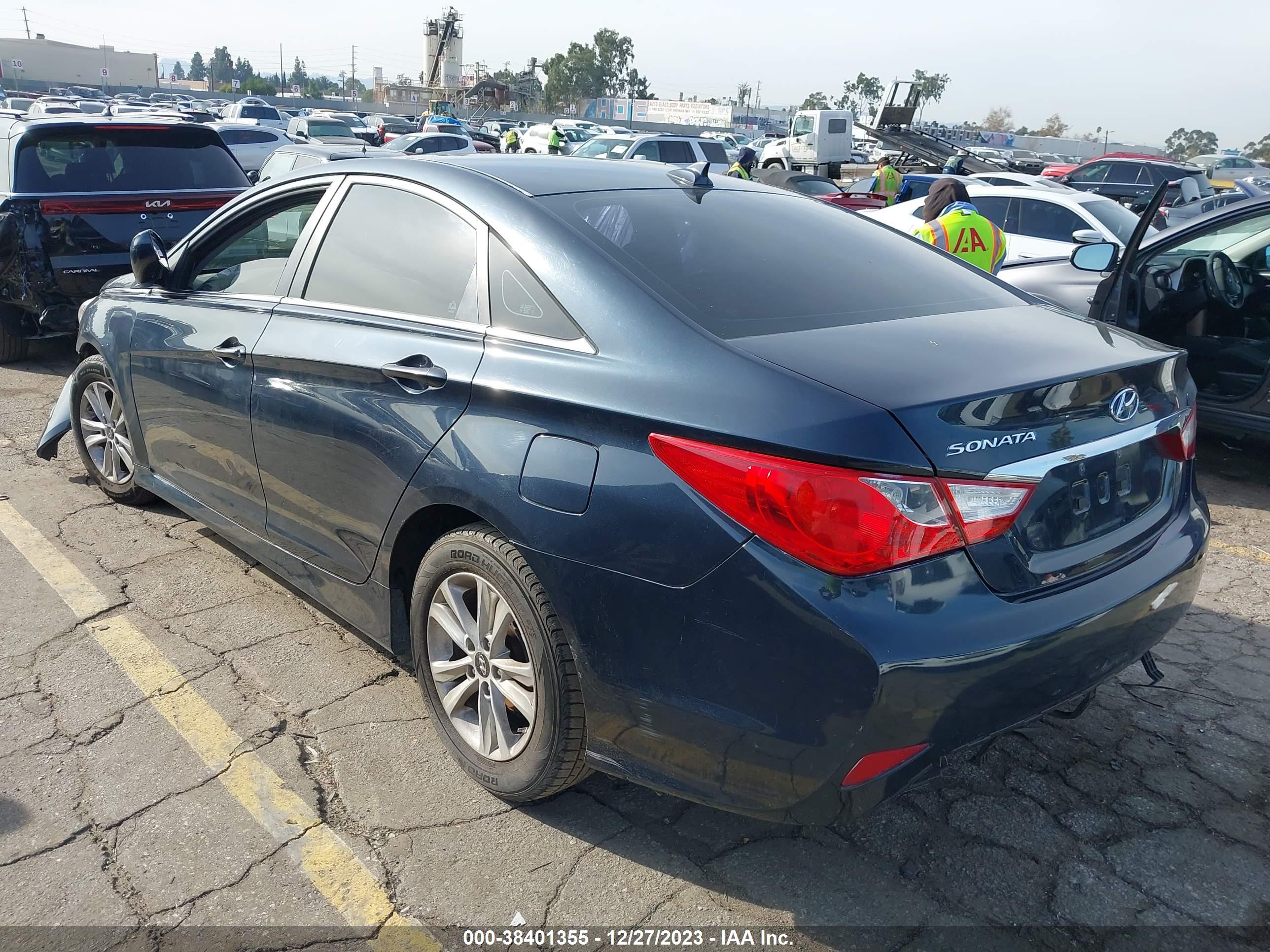 HYUNDAI SONATA image 3