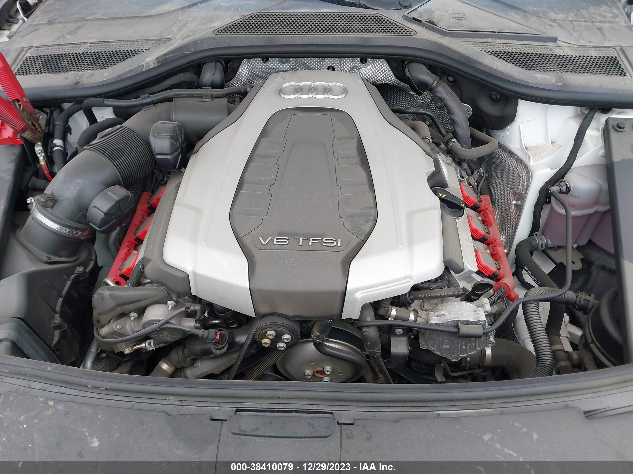 AUDI A8 image 10