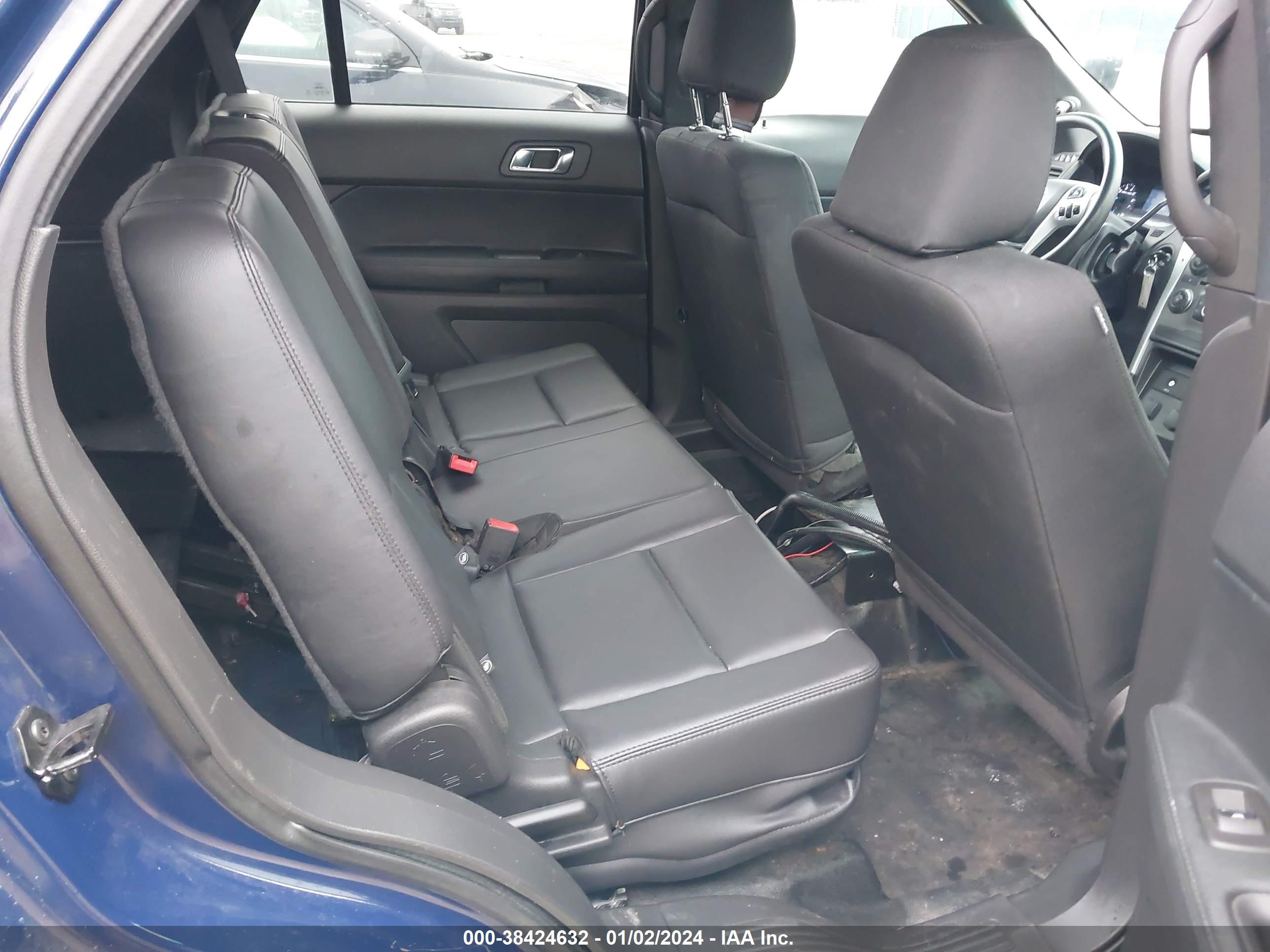 FORD UTILITY image 8