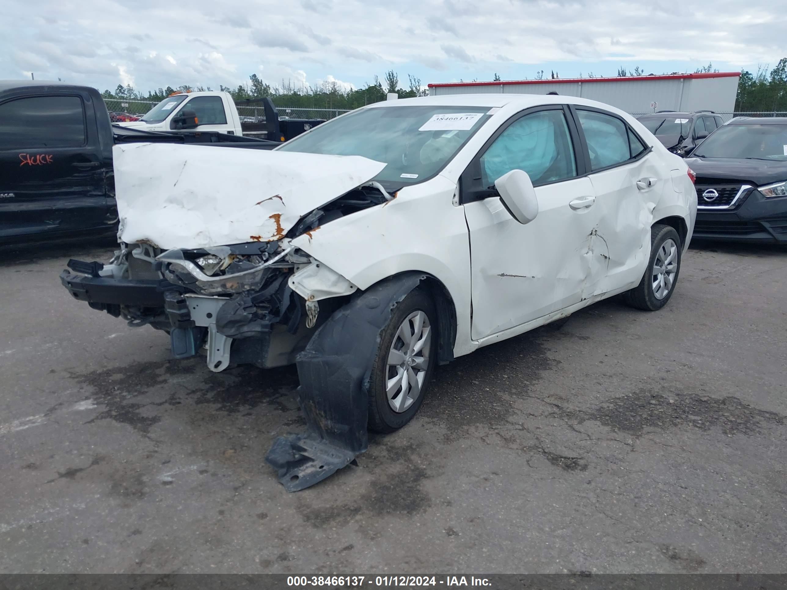 TOYOTA COROLLA image 2